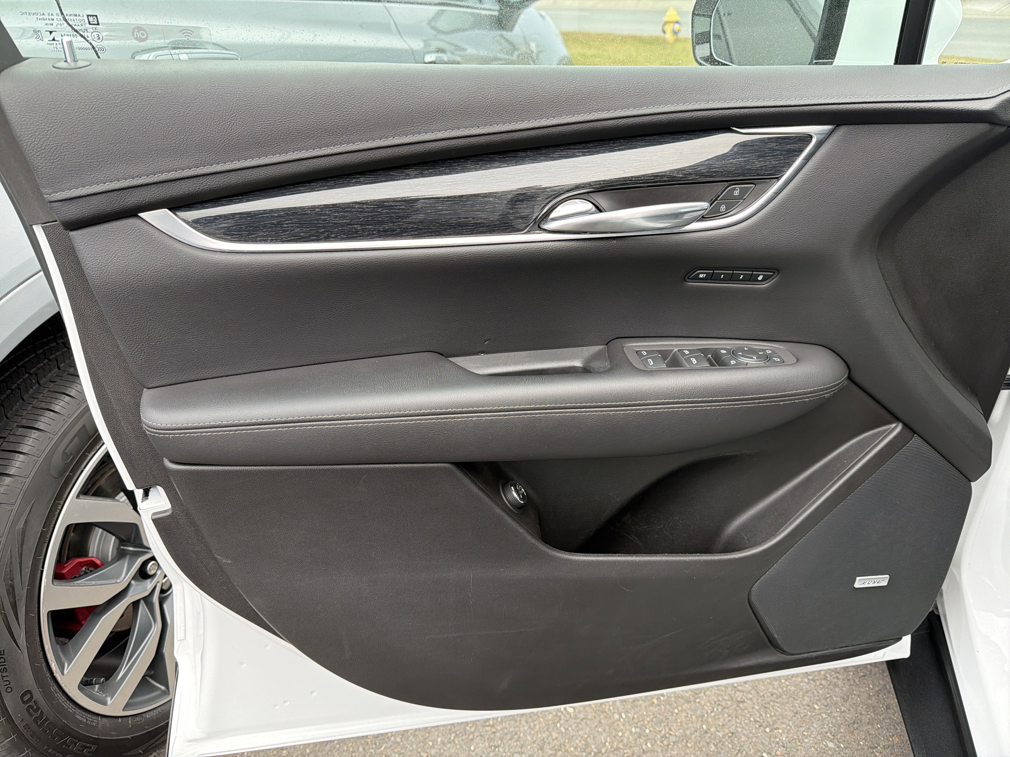 2022 Cadillac XT5 FWD Premium Luxury