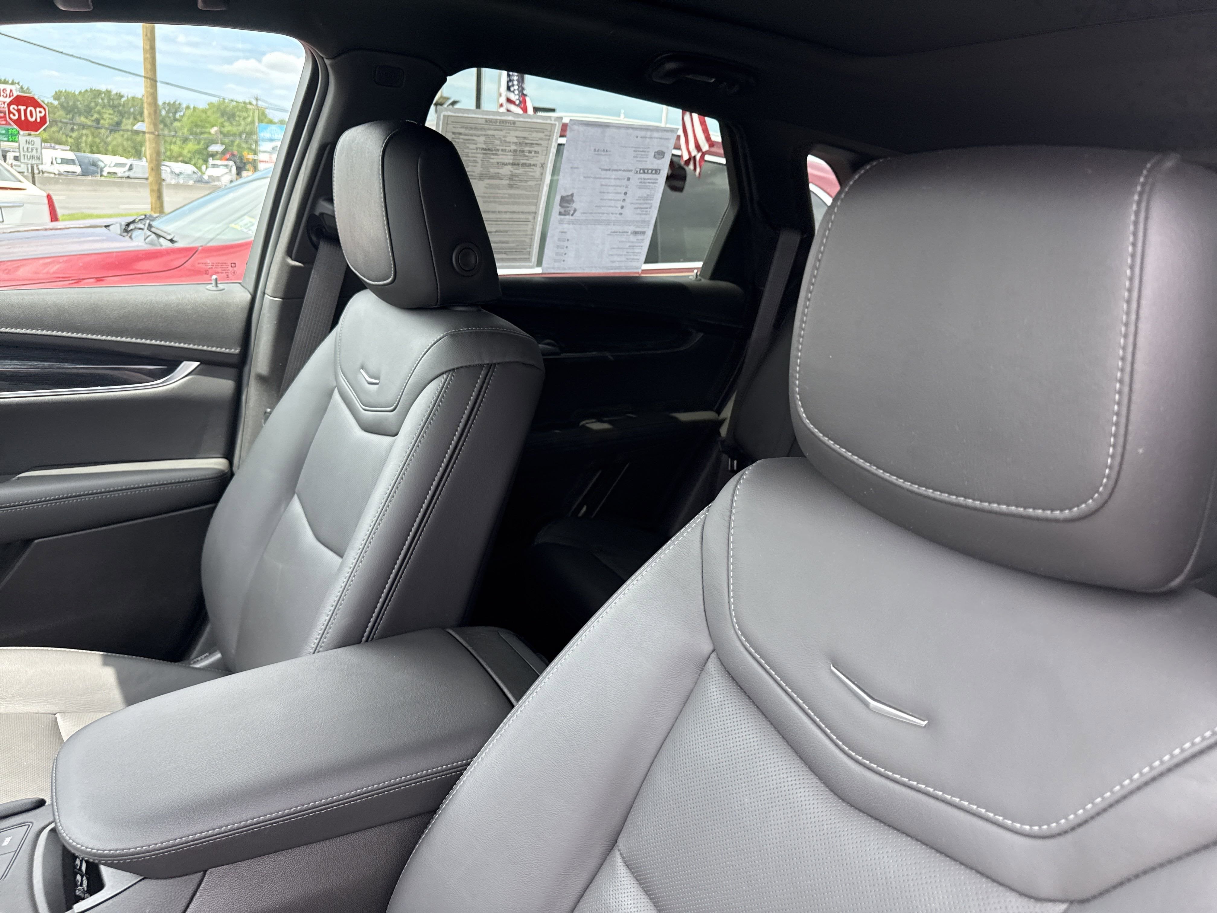 2024 Cadillac XT5 FWD Premium Luxury