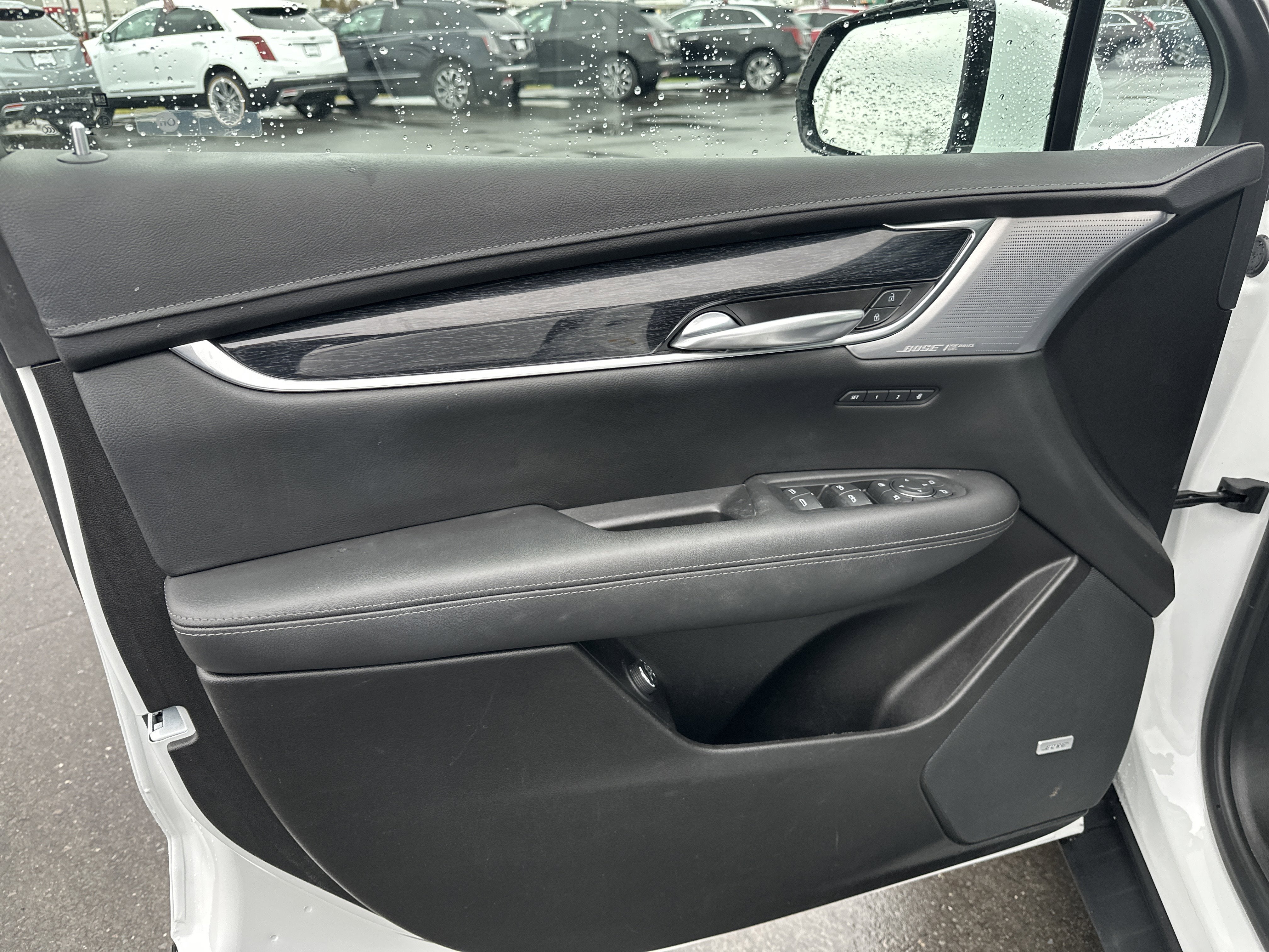 2023 Cadillac XT5 FWD Premium Luxury