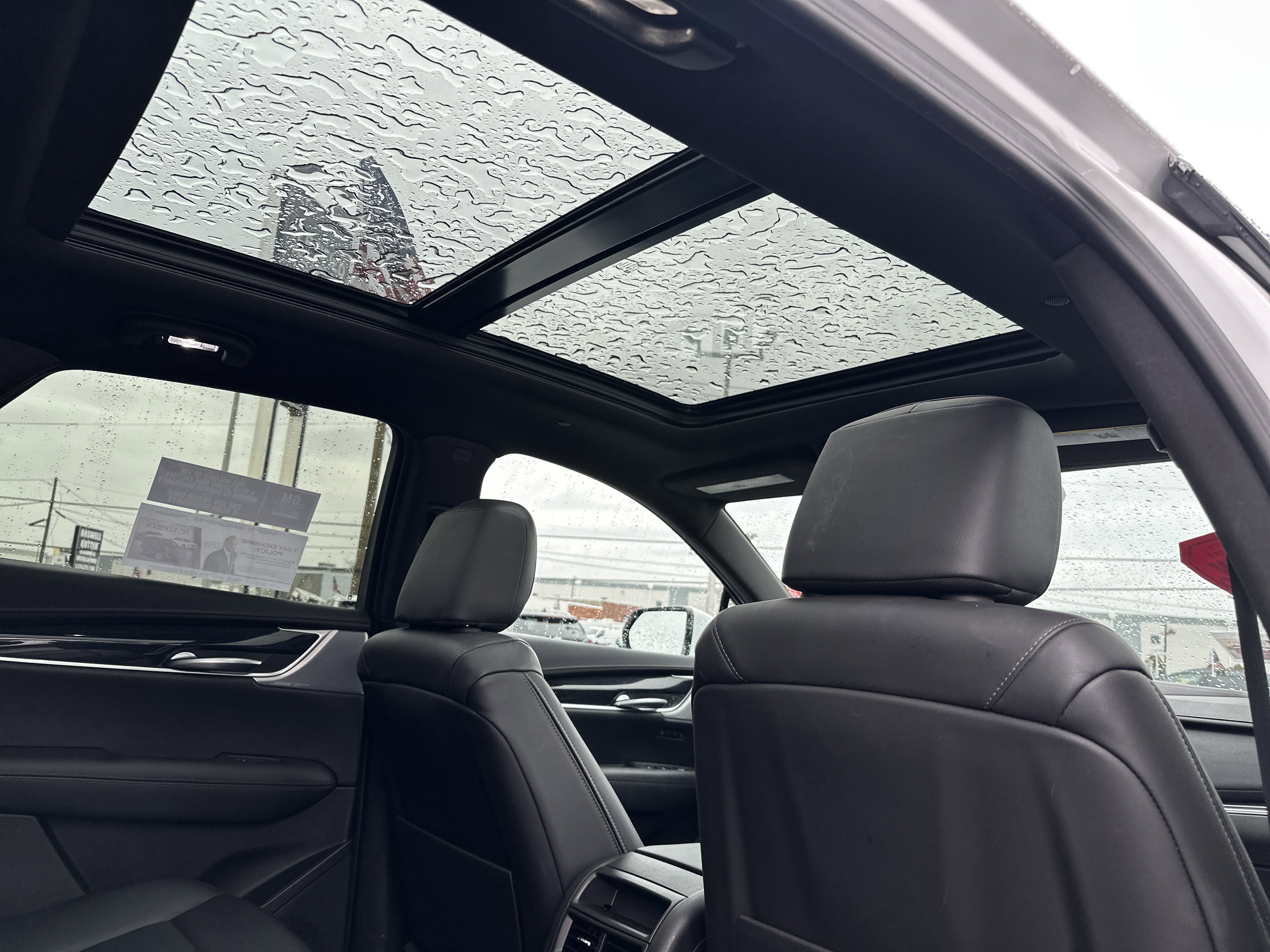 2023 Cadillac XT5 FWD Premium Luxury