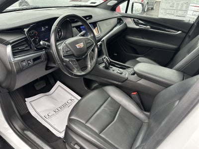 2023 Cadillac XT5 FWD Premium Luxury