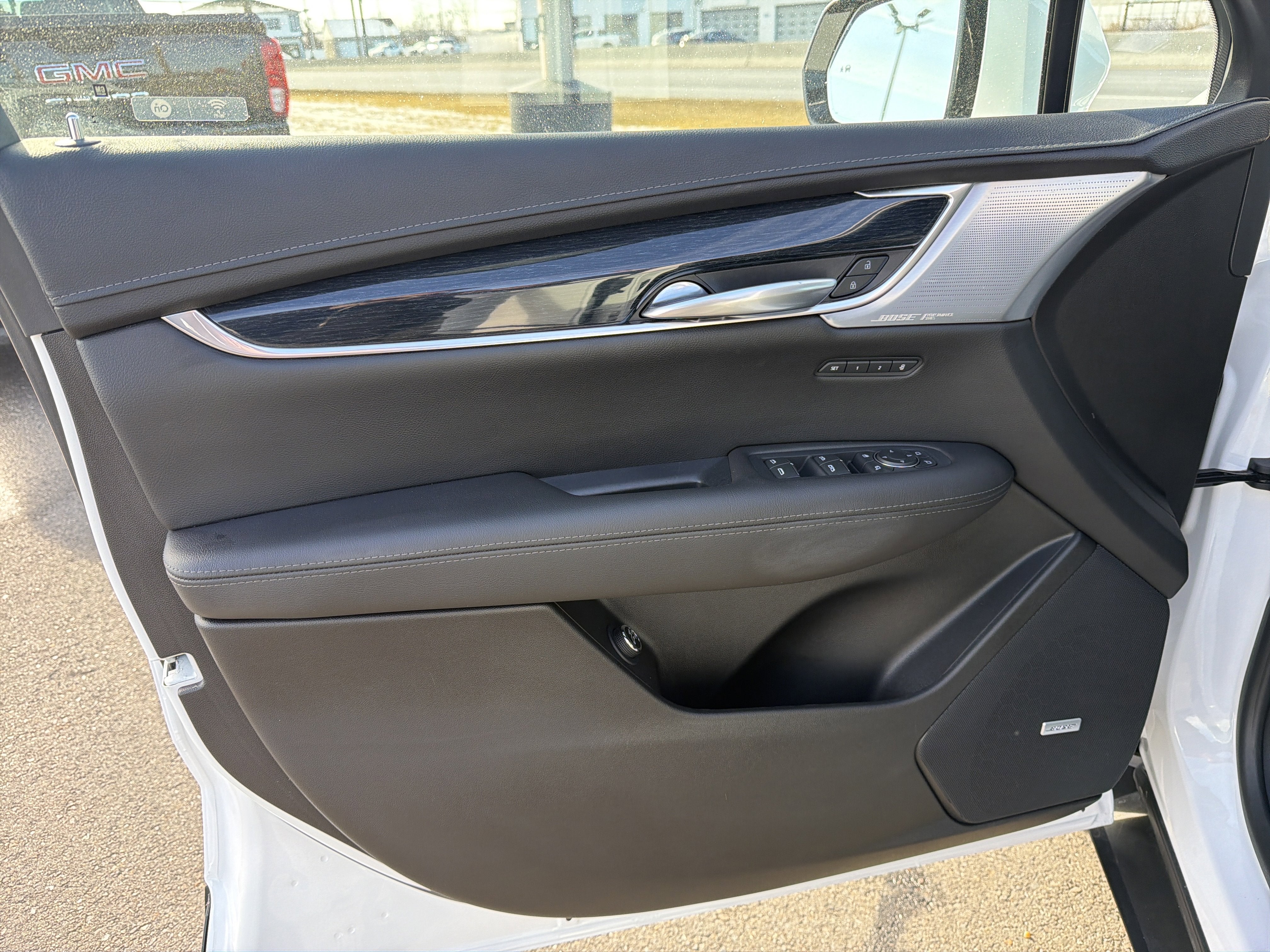 2024 Cadillac XT5 FWD Premium Luxury