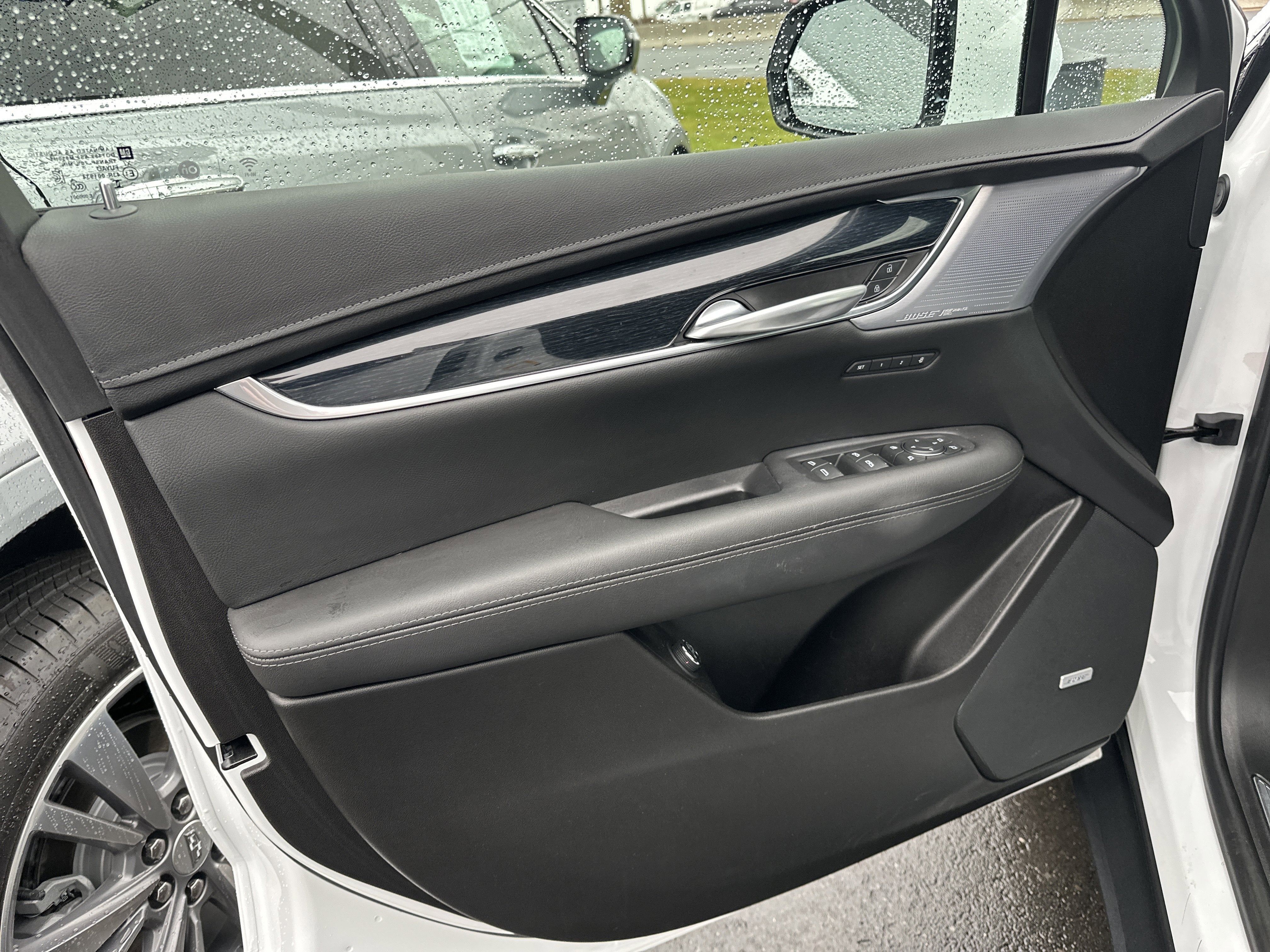 2024 Cadillac XT5 FWD Premium Luxury