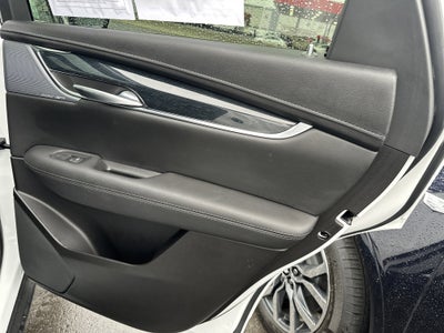 2024 Cadillac XT5 FWD Premium Luxury