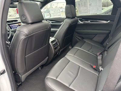 2024 Cadillac XT5 FWD Premium Luxury