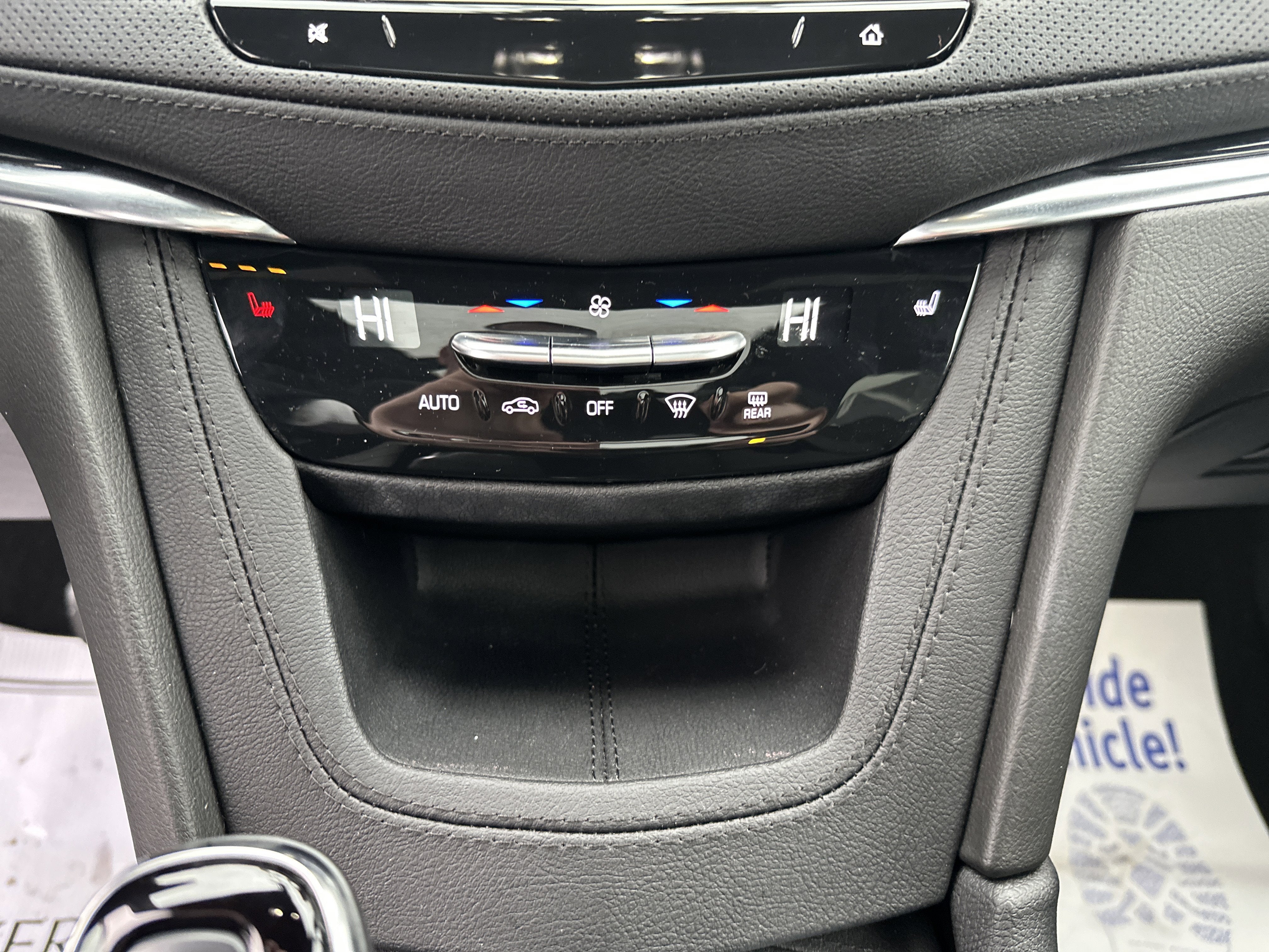 2024 Cadillac XT5 FWD Premium Luxury