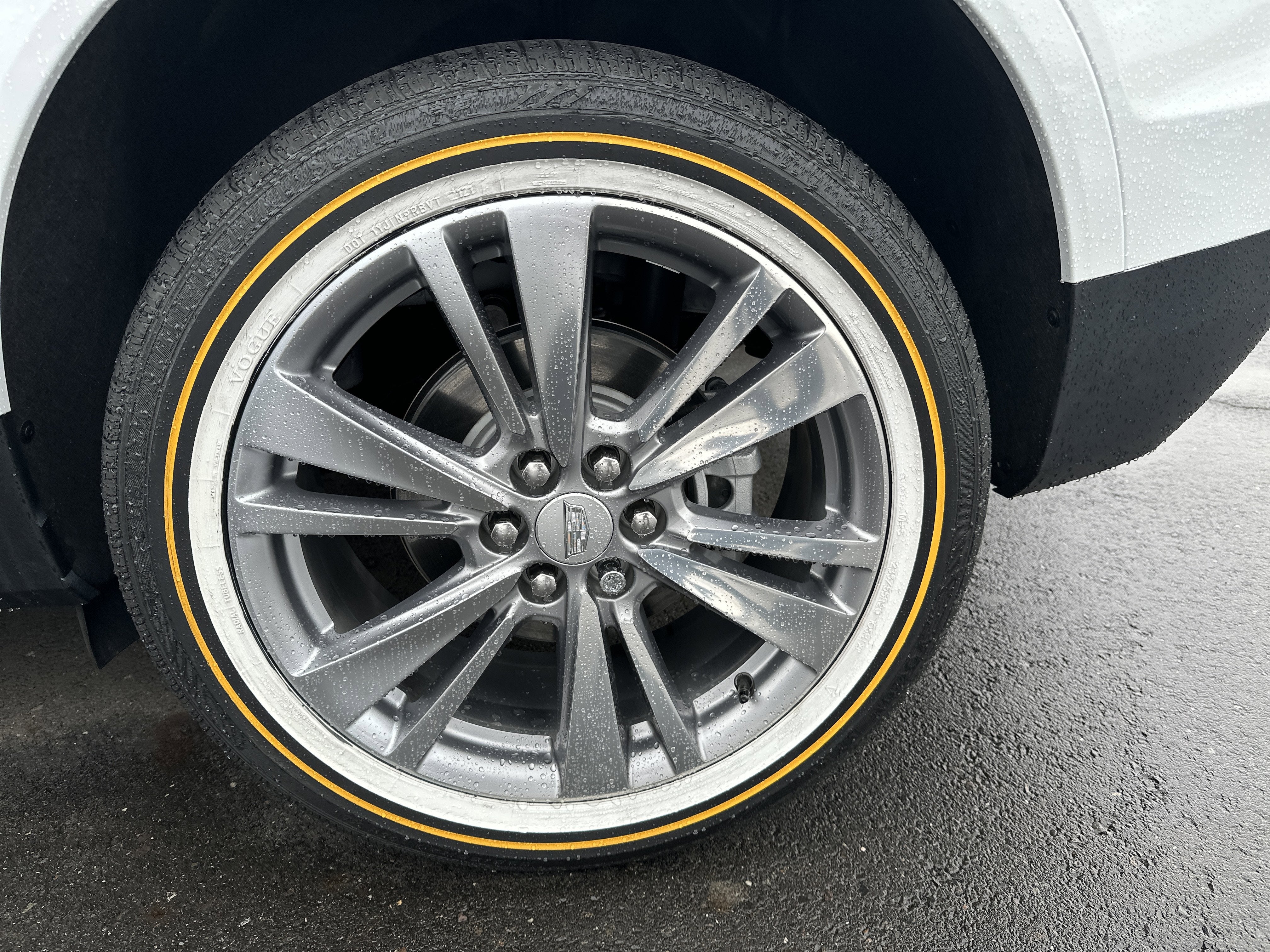 2024 Cadillac XT5 FWD Premium Luxury