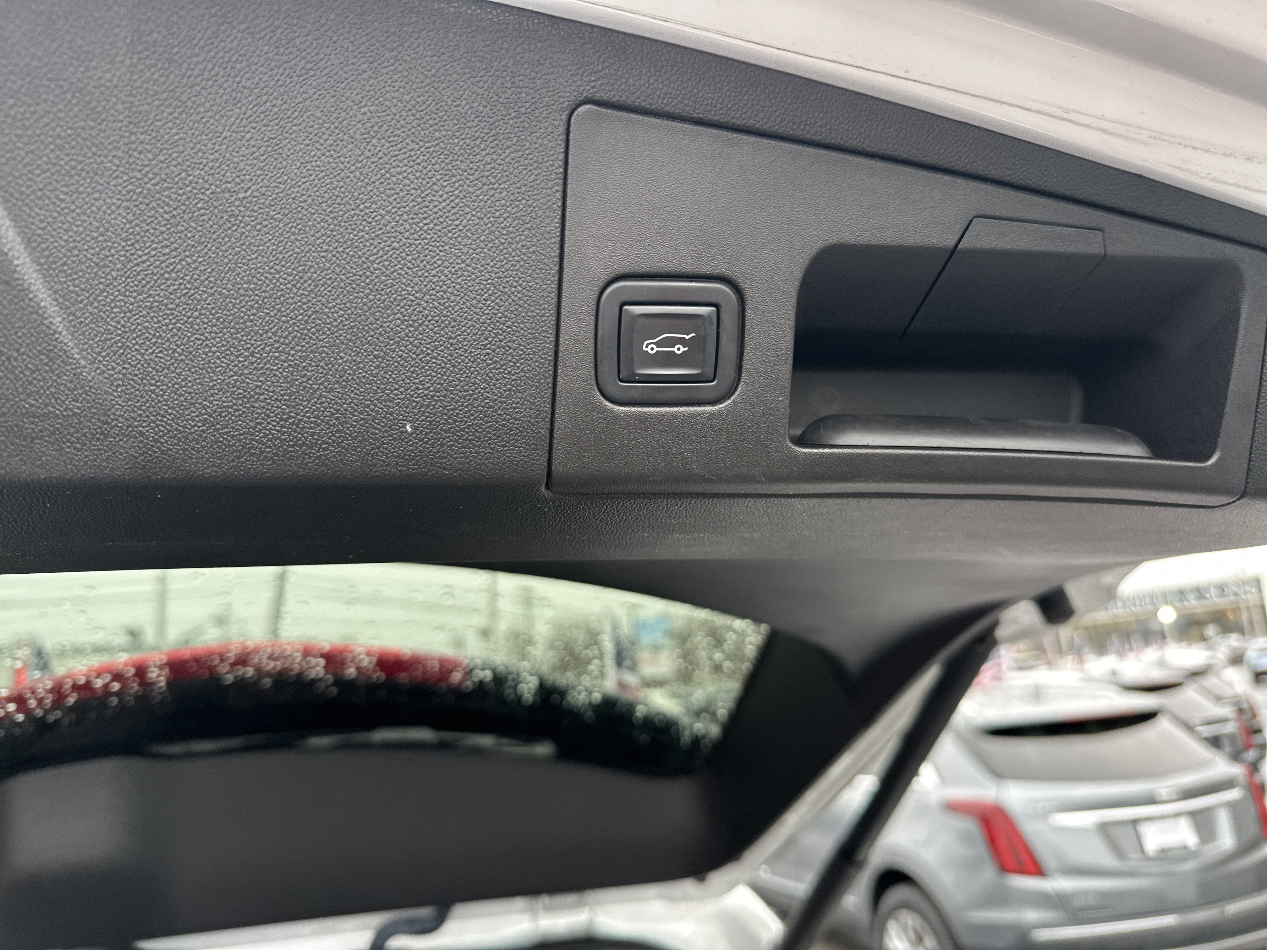 2022 Cadillac XT5 FWD Premium Luxury