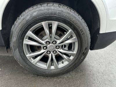 2022 Cadillac XT5 FWD Premium Luxury