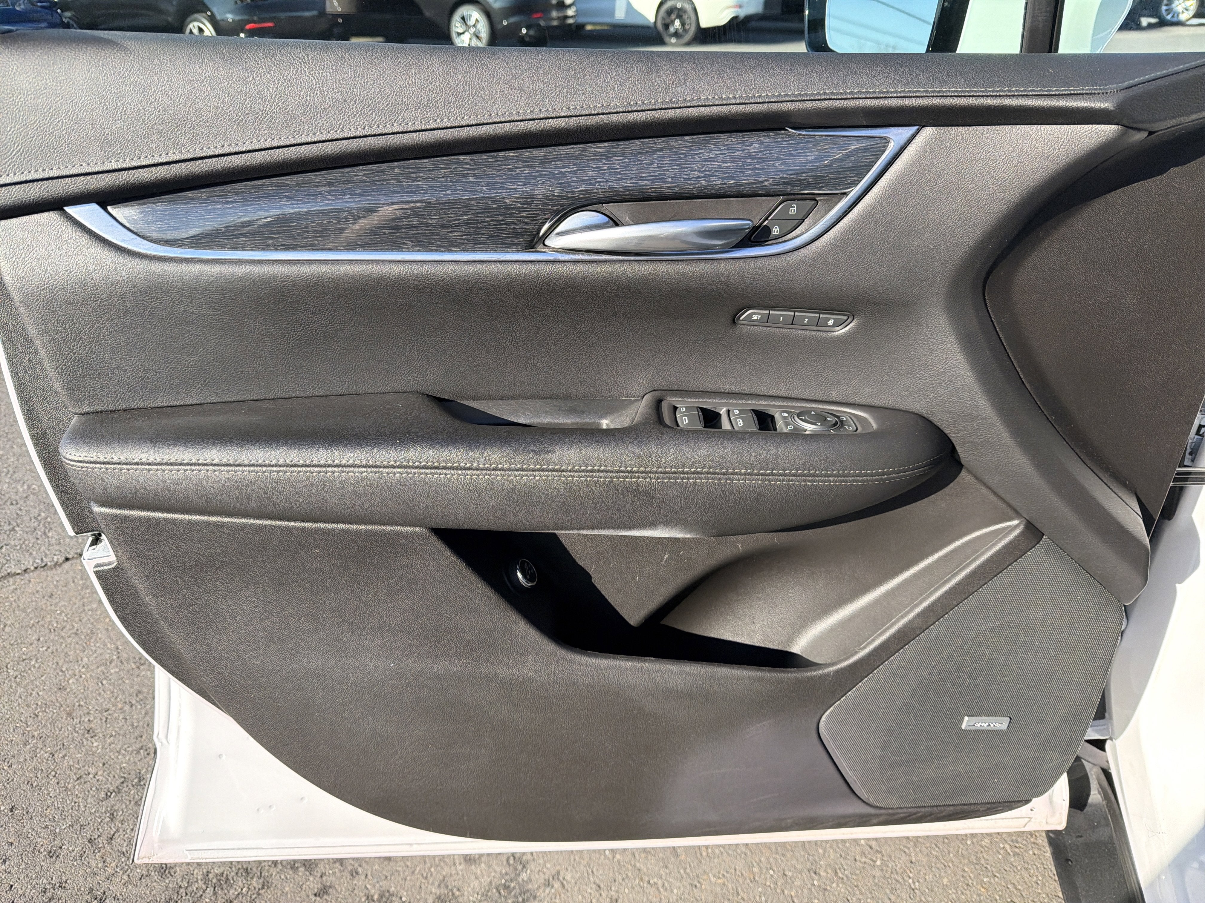 2022 Cadillac XT5 FWD Premium Luxury