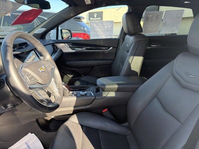 2024 Cadillac XT5 FWD Premium Luxury