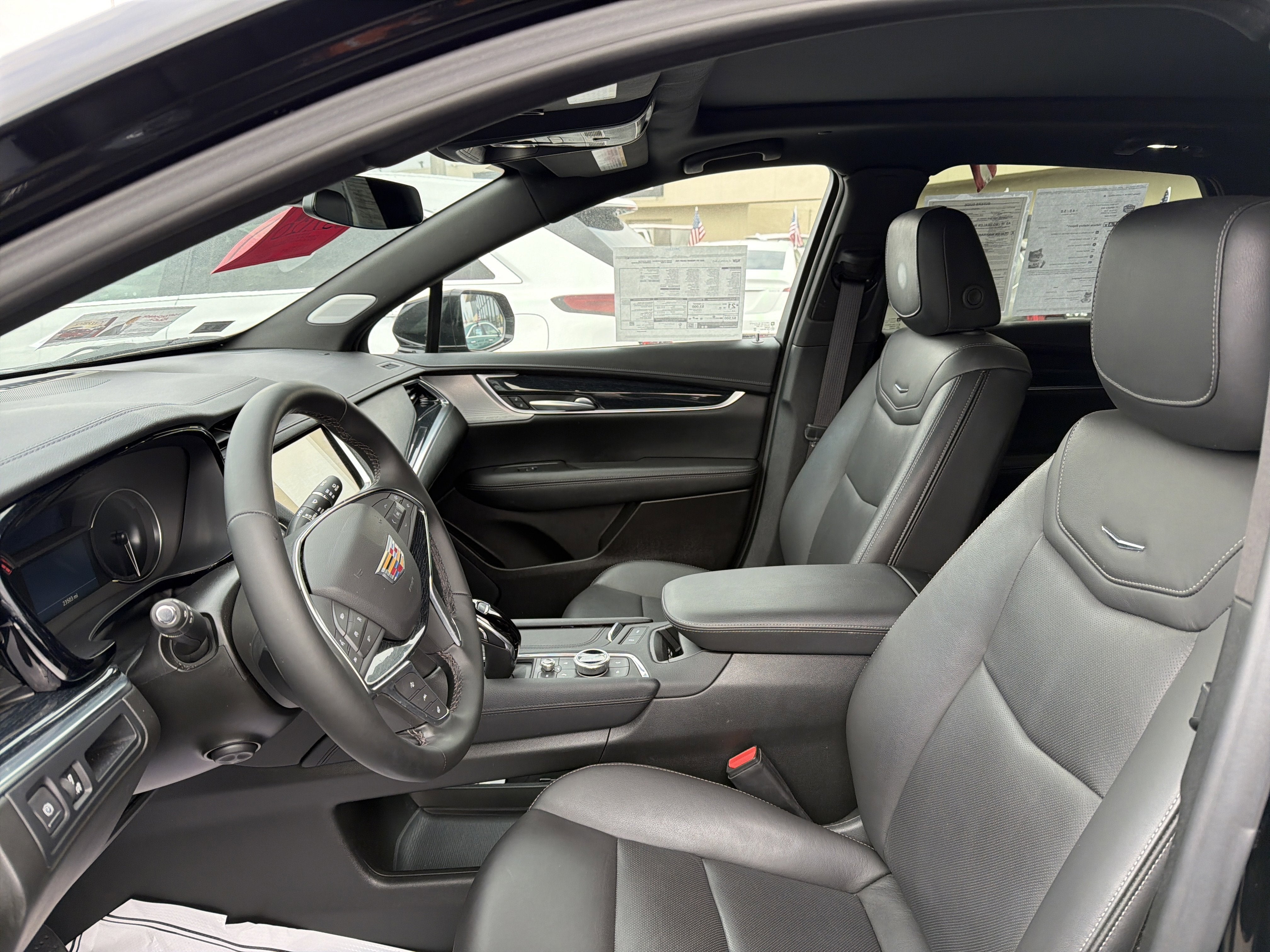 2025 Cadillac XT5 FWD Premium Luxury