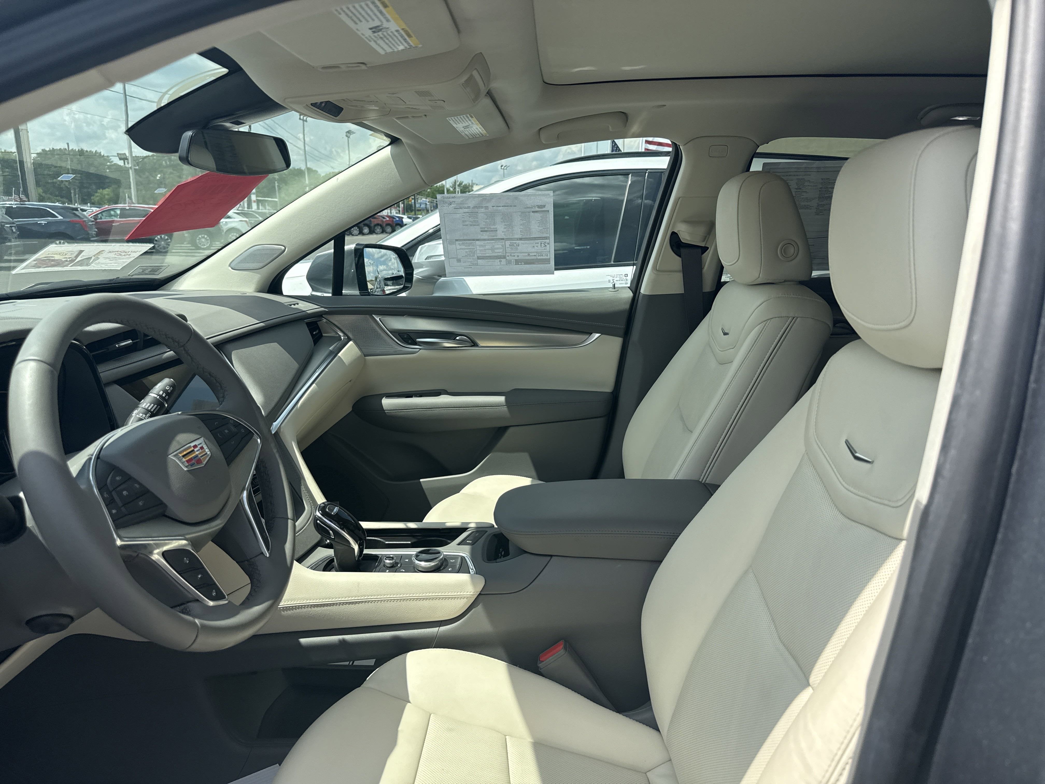 2021 Cadillac XT5 FWD Premium Luxury