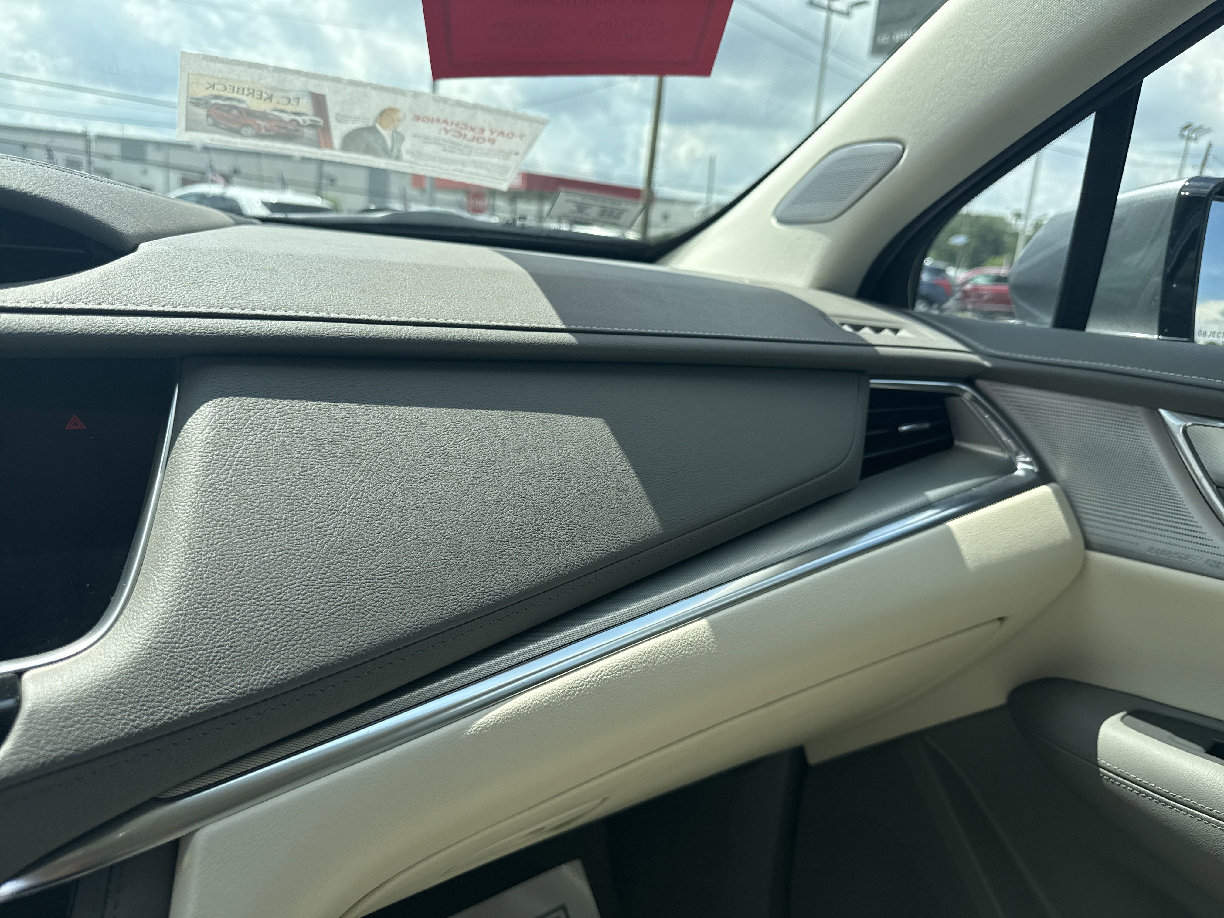 2021 Cadillac XT5 FWD Premium Luxury