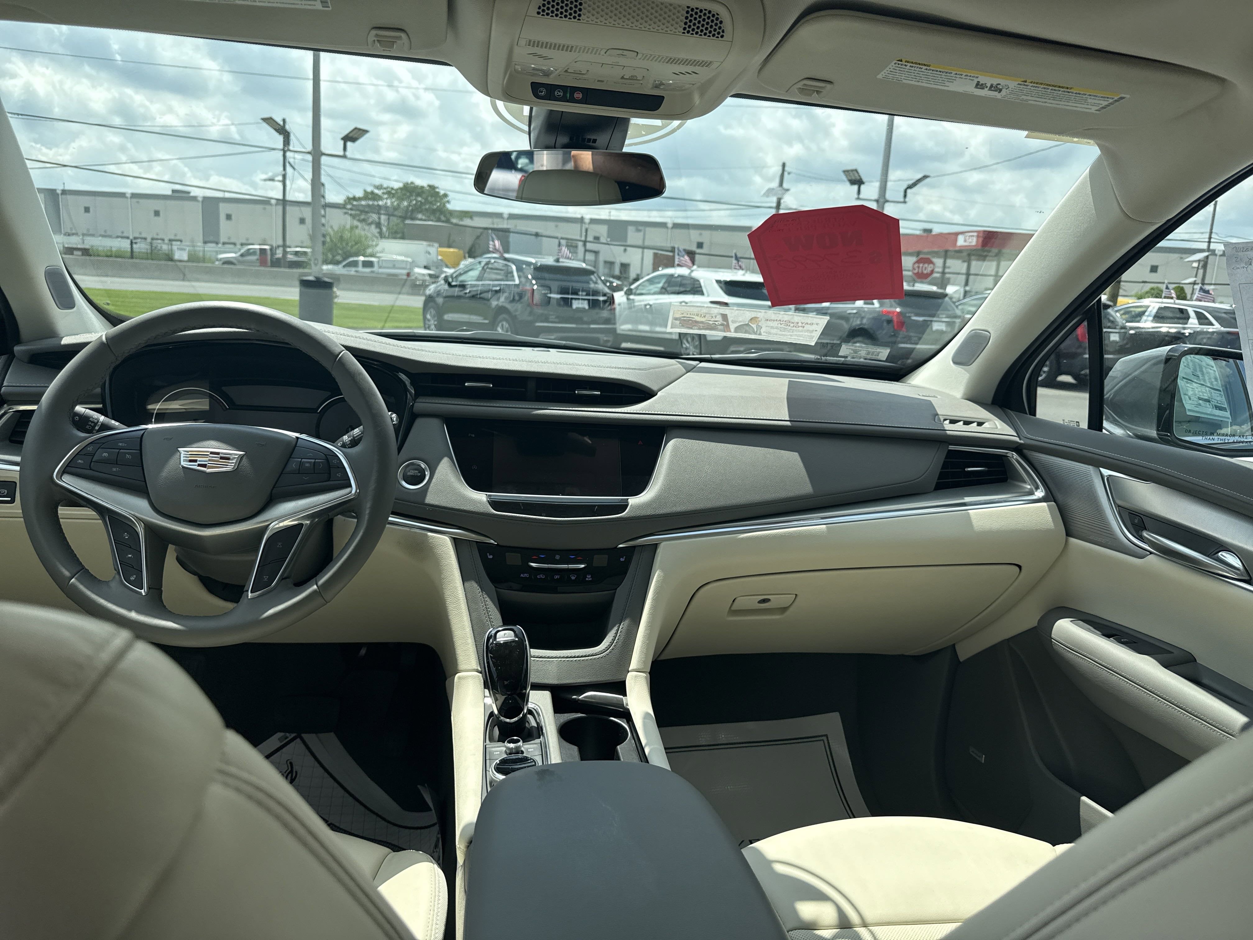 2021 Cadillac XT5 FWD Premium Luxury