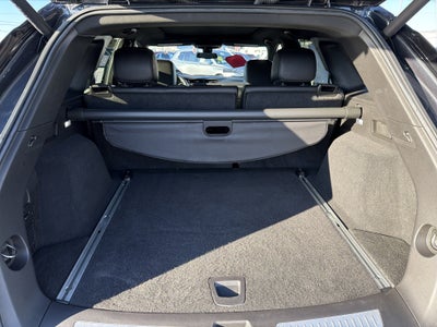 2022 Cadillac XT5 FWD Premium Luxury