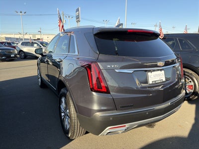 2022 Cadillac XT5 FWD Premium Luxury