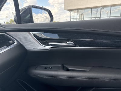 2025 Cadillac XT5 FWD Premium Luxury