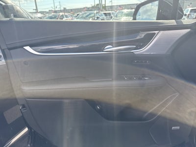 2025 Cadillac XT5 FWD Premium Luxury