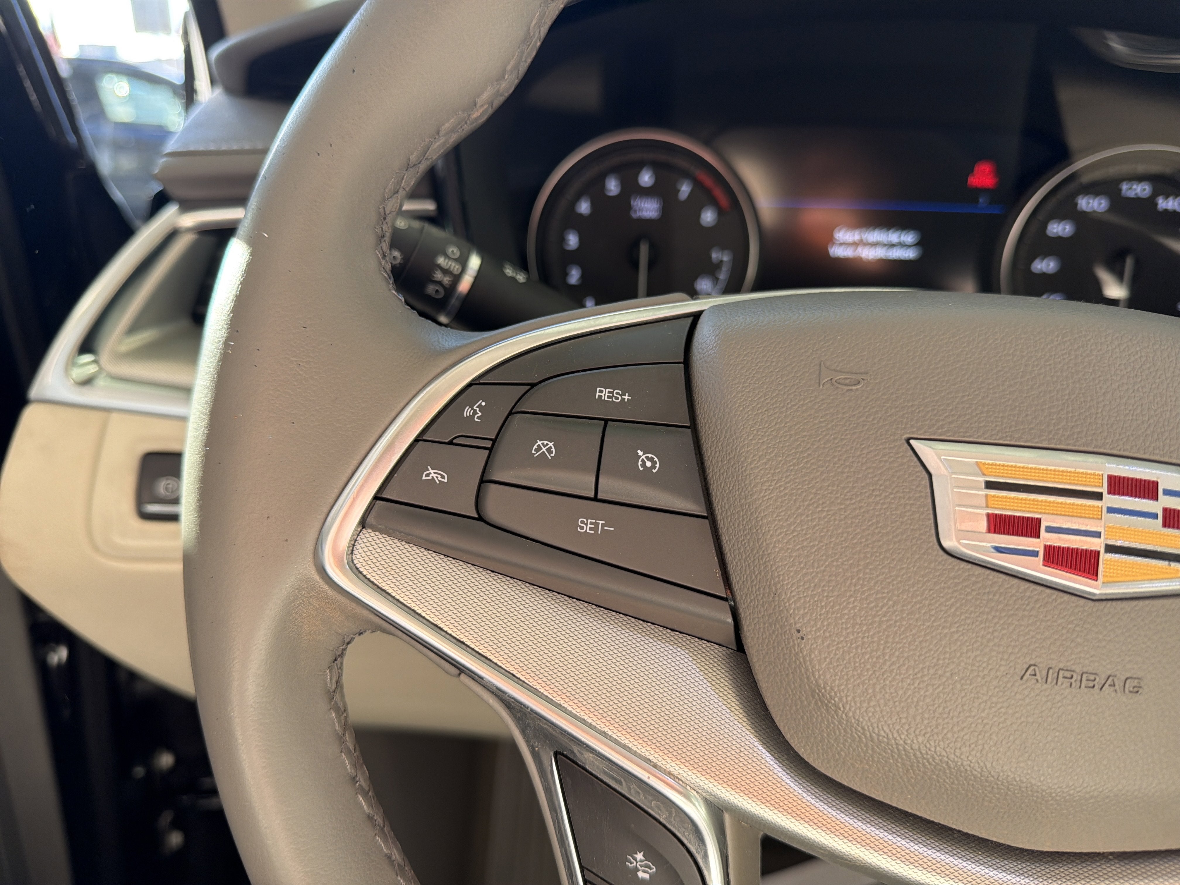 2021 Cadillac XT5 FWD Premium Luxury