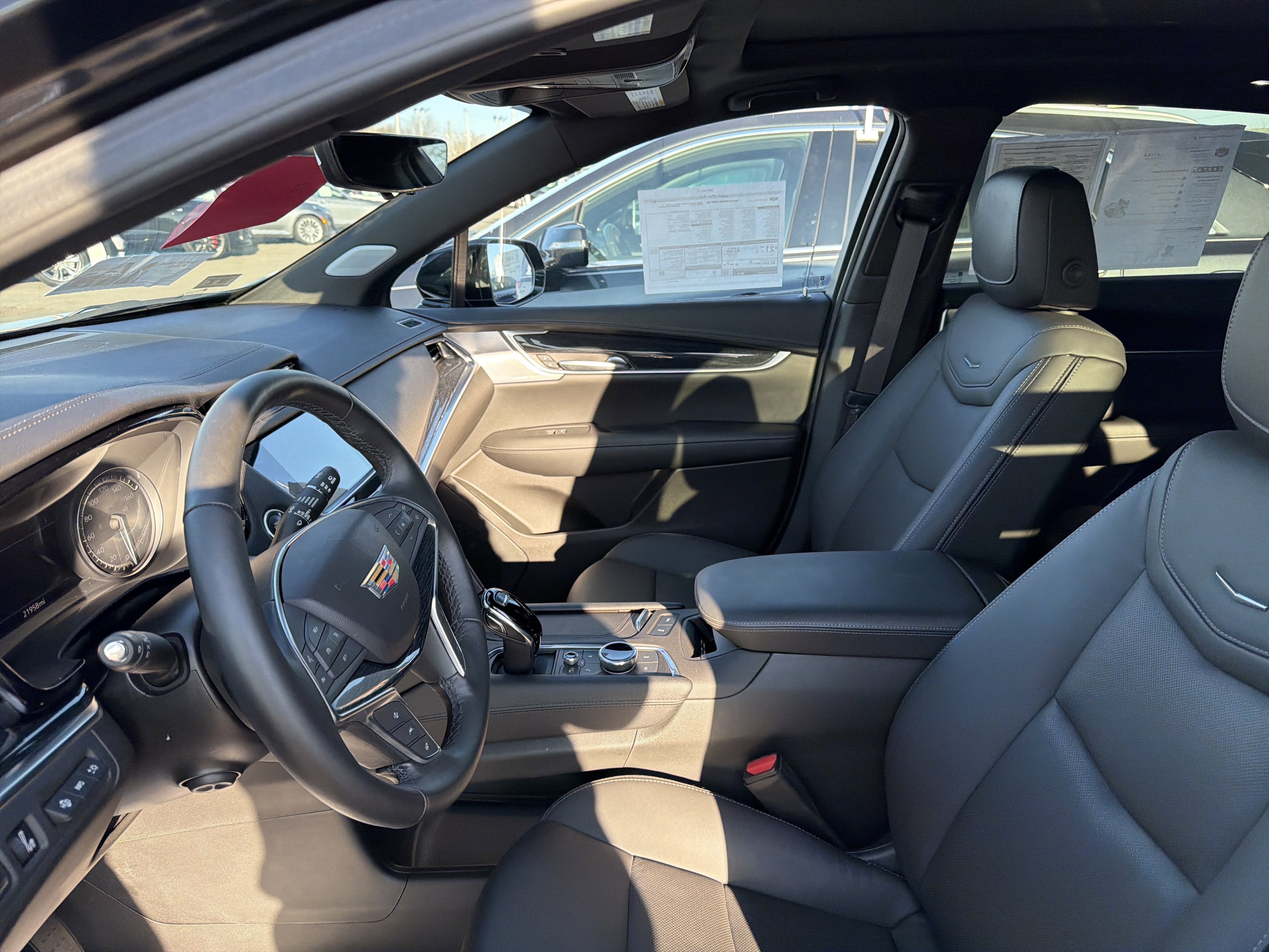 2024 Cadillac XT5 FWD Premium Luxury