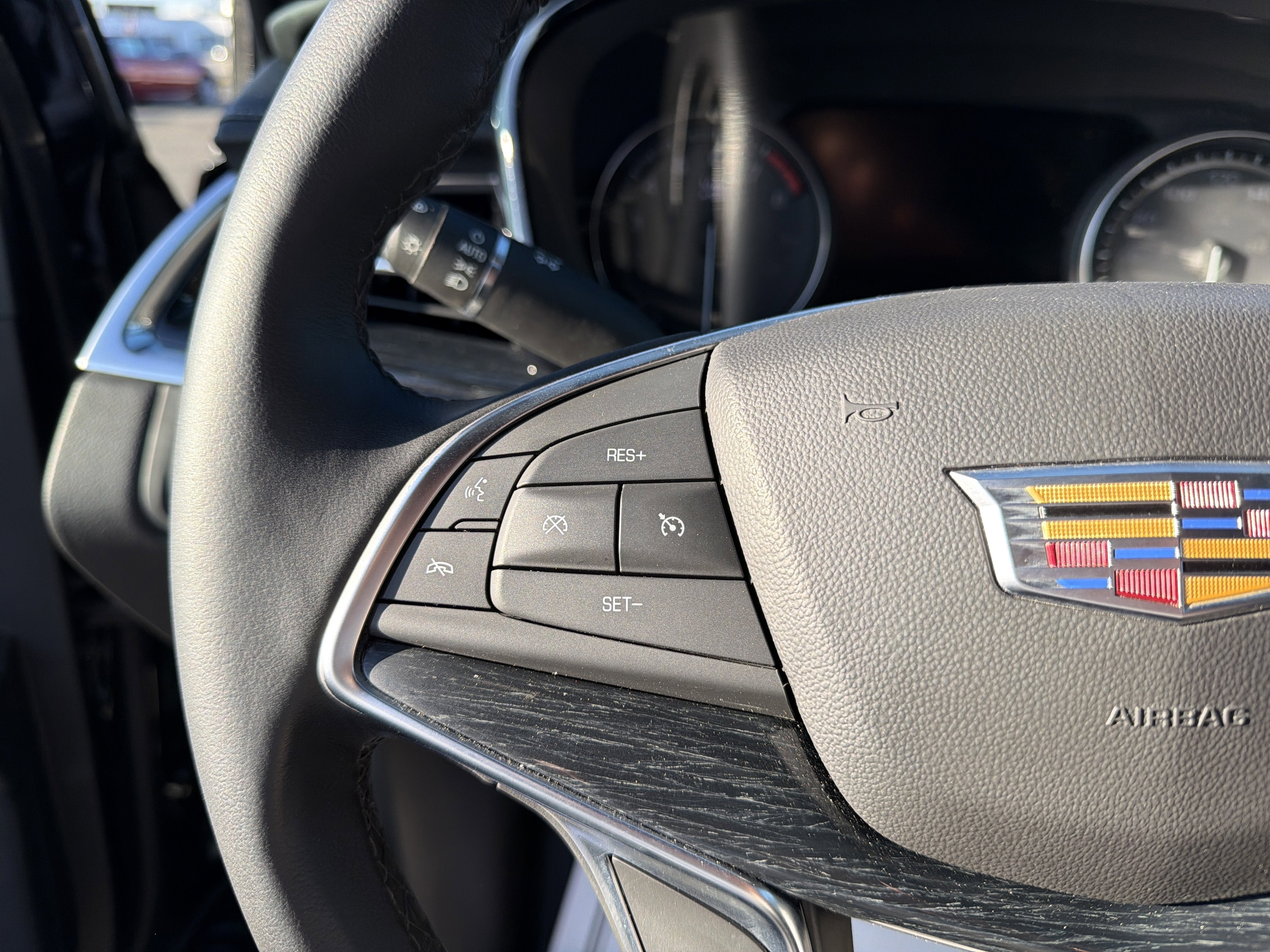 2024 Cadillac XT5 FWD Premium Luxury