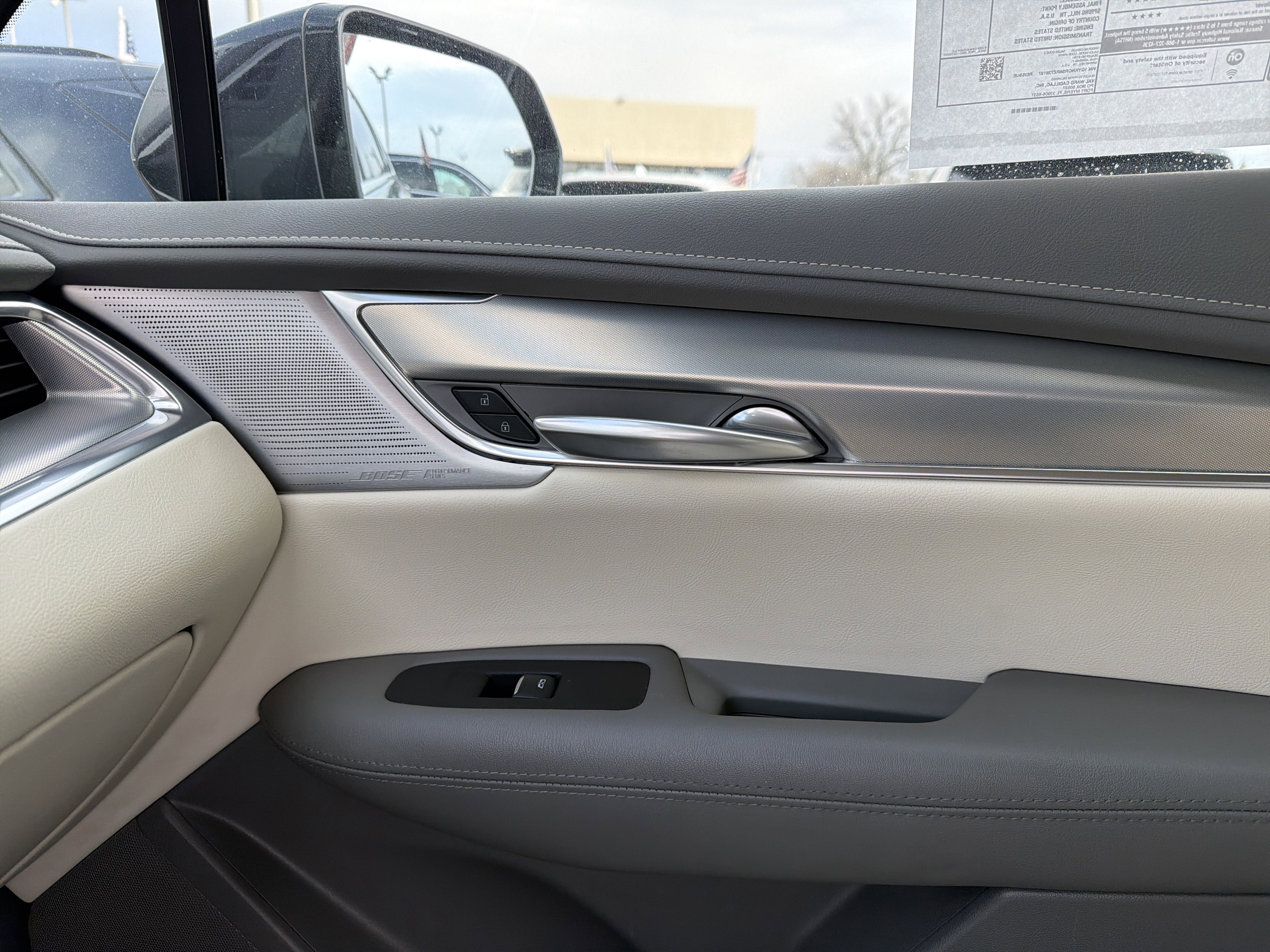 2024 Cadillac XT5 FWD Premium Luxury