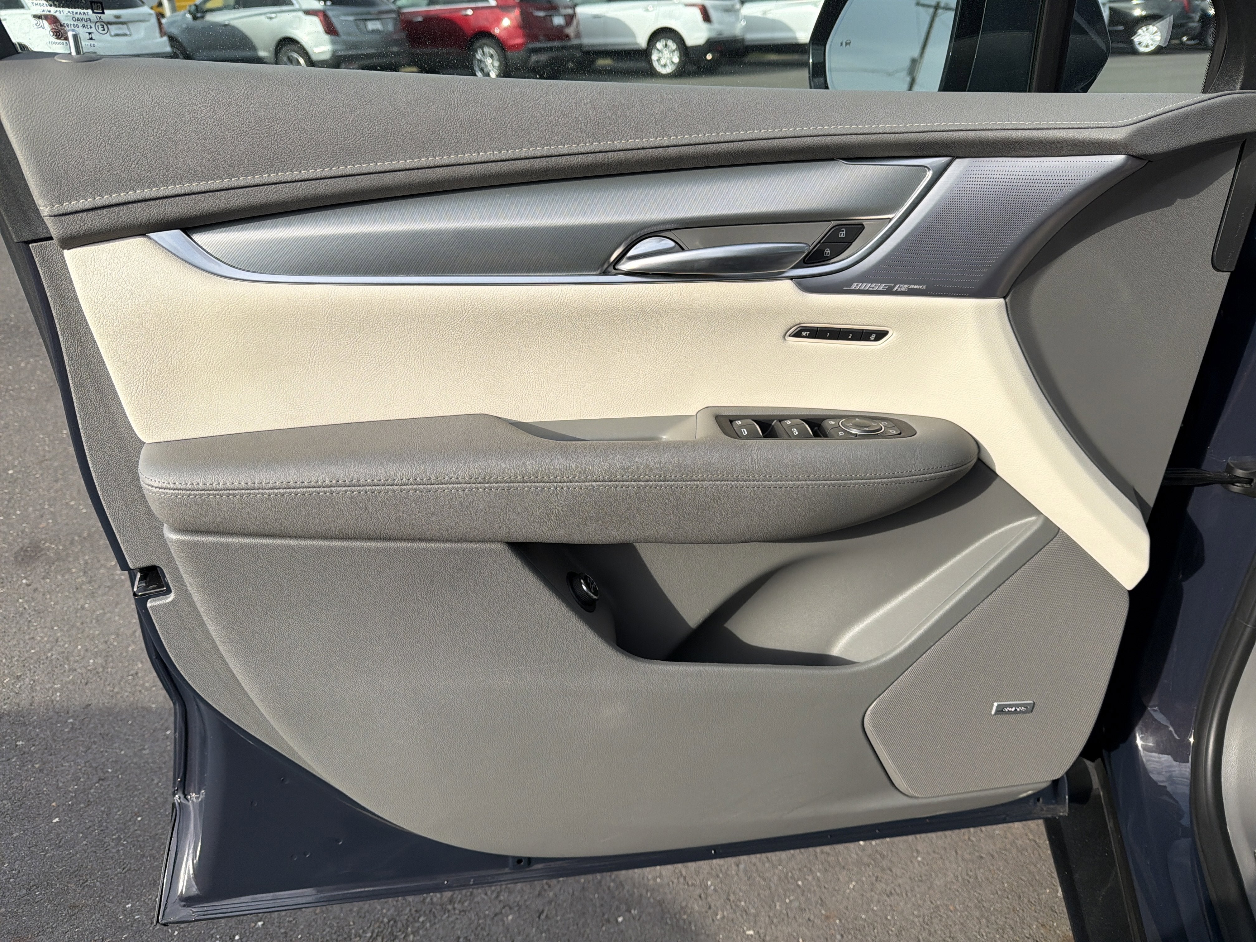 2024 Cadillac XT5 FWD Premium Luxury