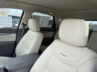 2024 Cadillac XT5 FWD Premium Luxury