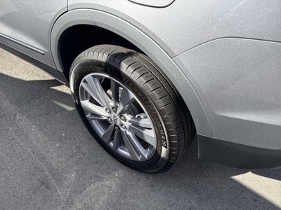 2025 Cadillac XT5 FWD Premium Luxury