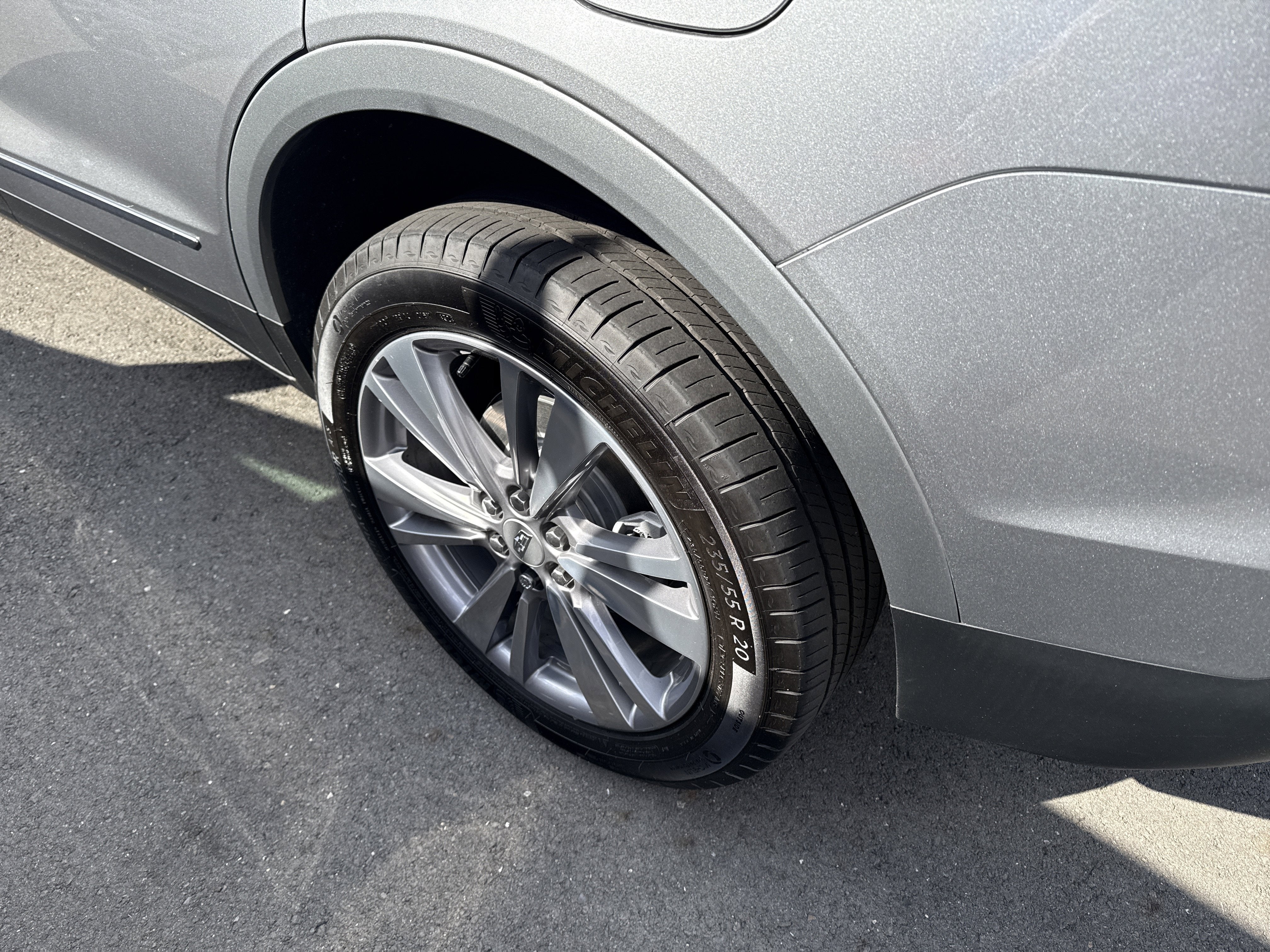 2025 Cadillac XT5 FWD Premium Luxury