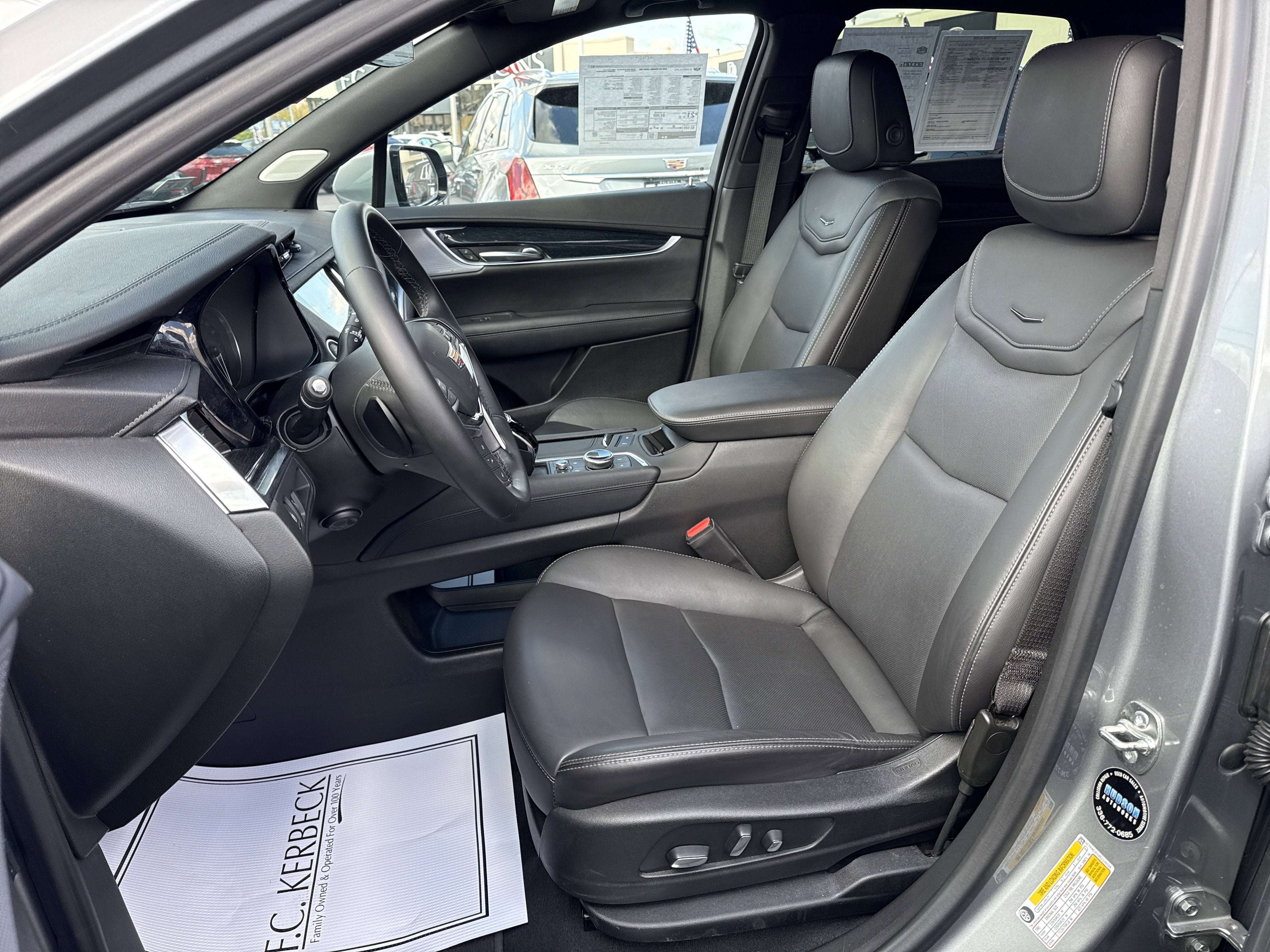 2025 Cadillac XT5 FWD Premium Luxury