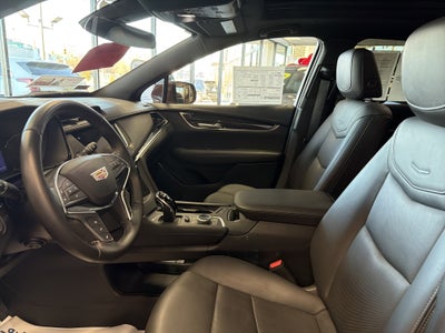 2022 Cadillac XT5 AWD Premium Luxury