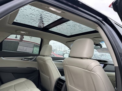 2022 Cadillac XT5 AWD Premium Luxury