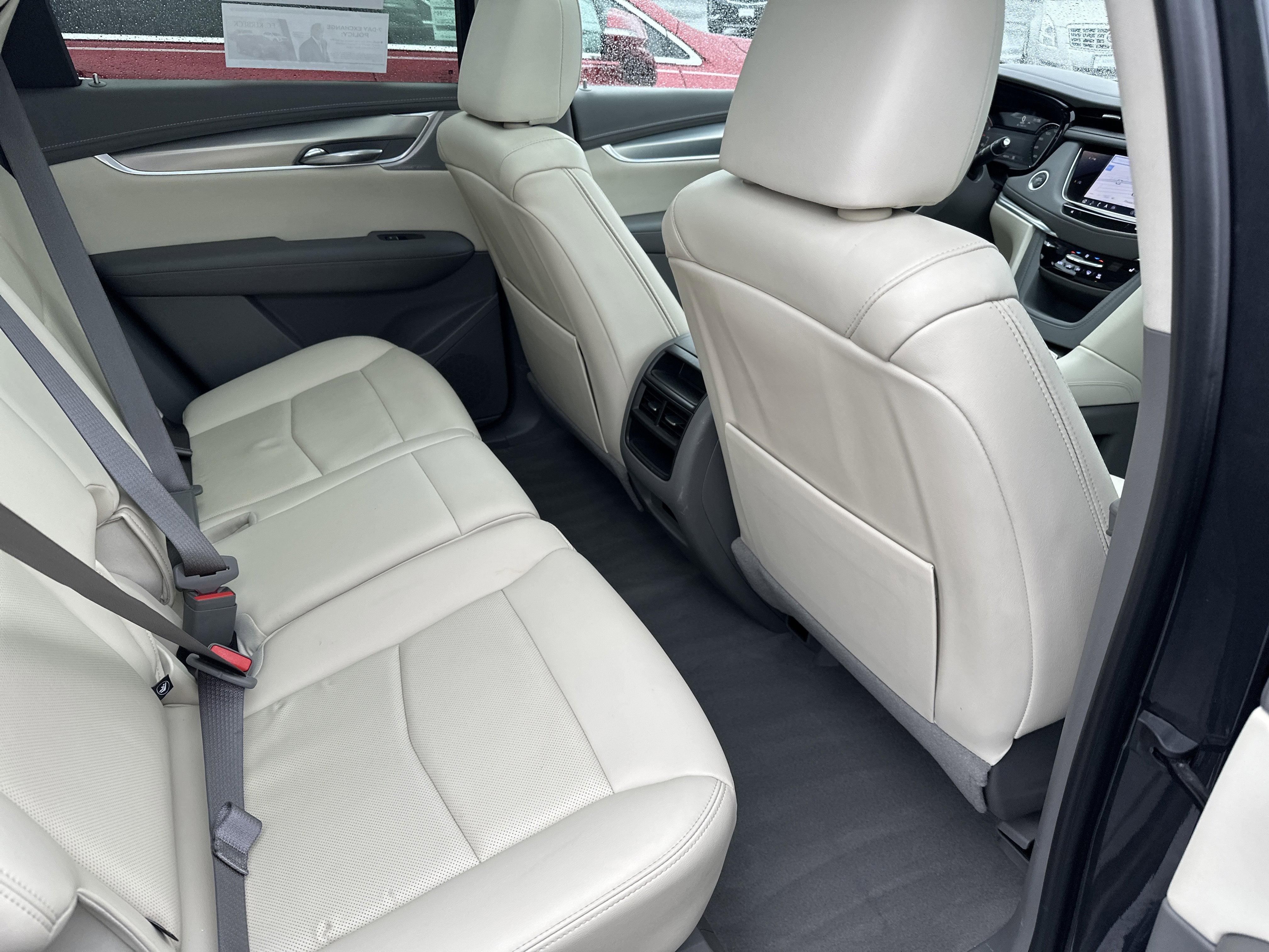 2022 Cadillac XT5 AWD Premium Luxury