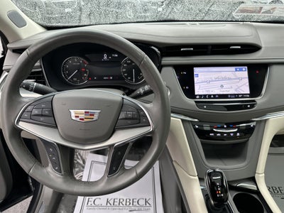 2022 Cadillac XT5 AWD Premium Luxury