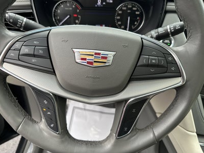 2022 Cadillac XT5 AWD Premium Luxury