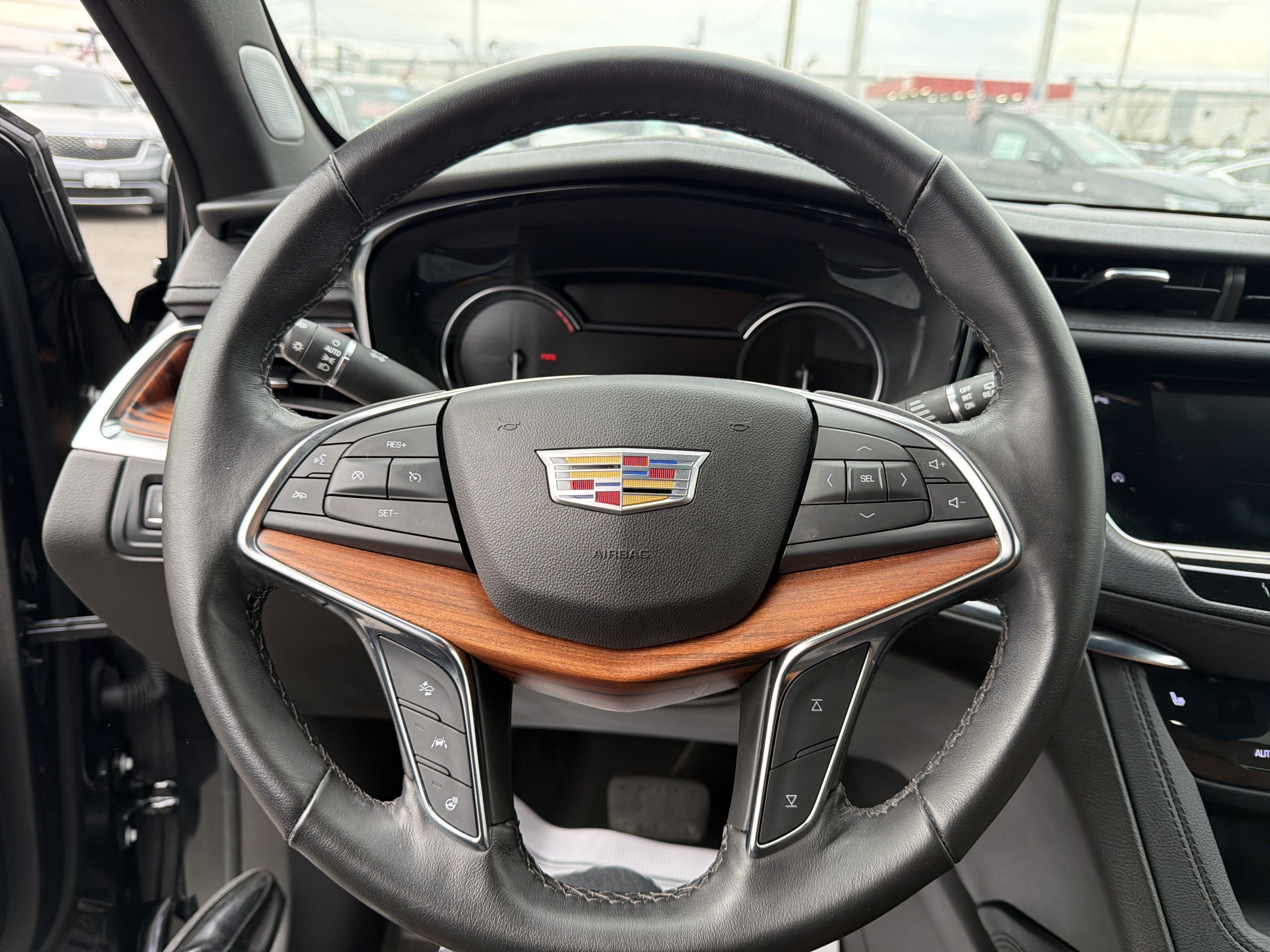 2023 Cadillac XT5 AWD Premium Luxury