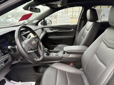 2022 Cadillac XT5 AWD Premium Luxury