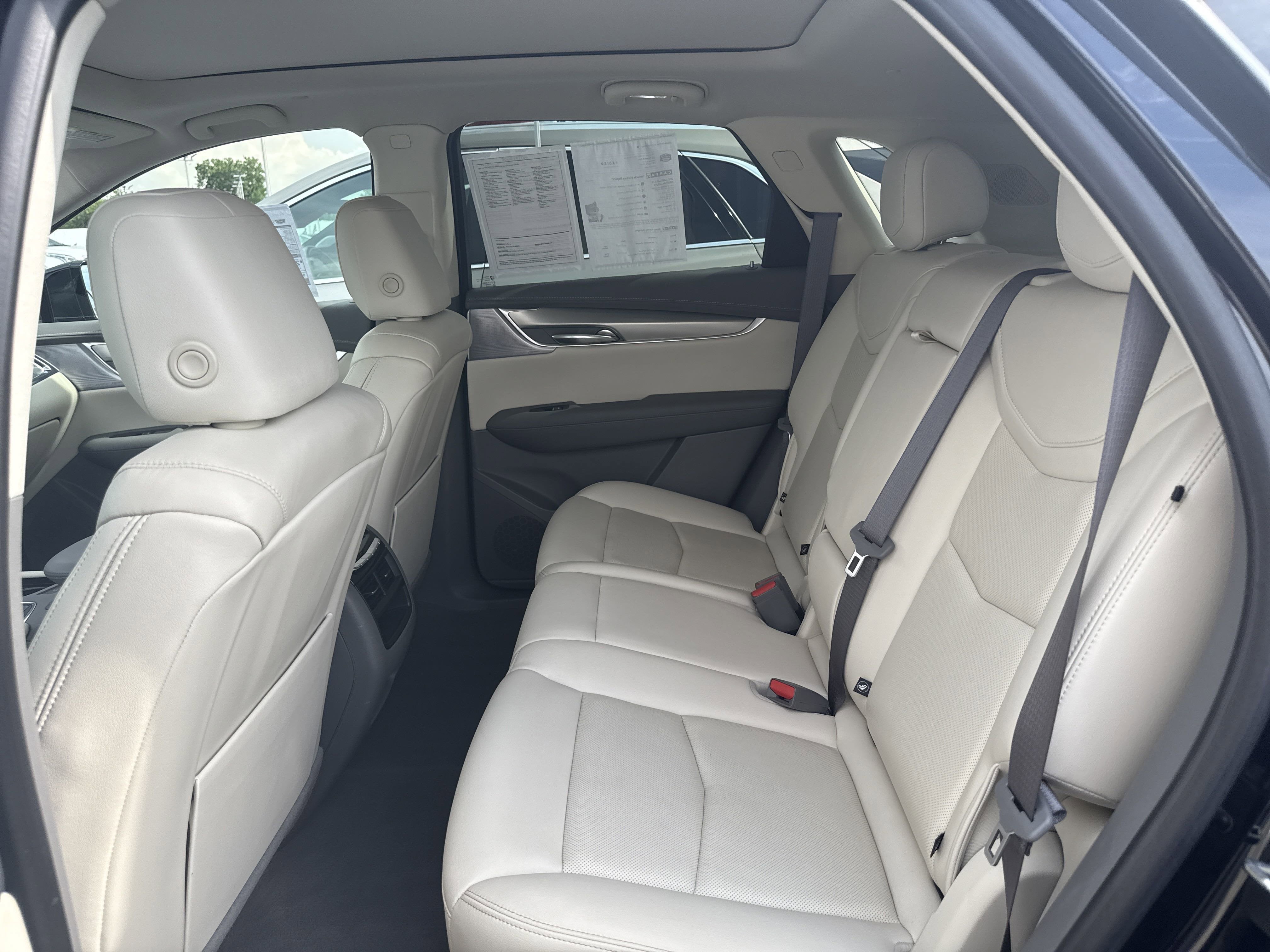 2022 Cadillac XT5 AWD Premium Luxury