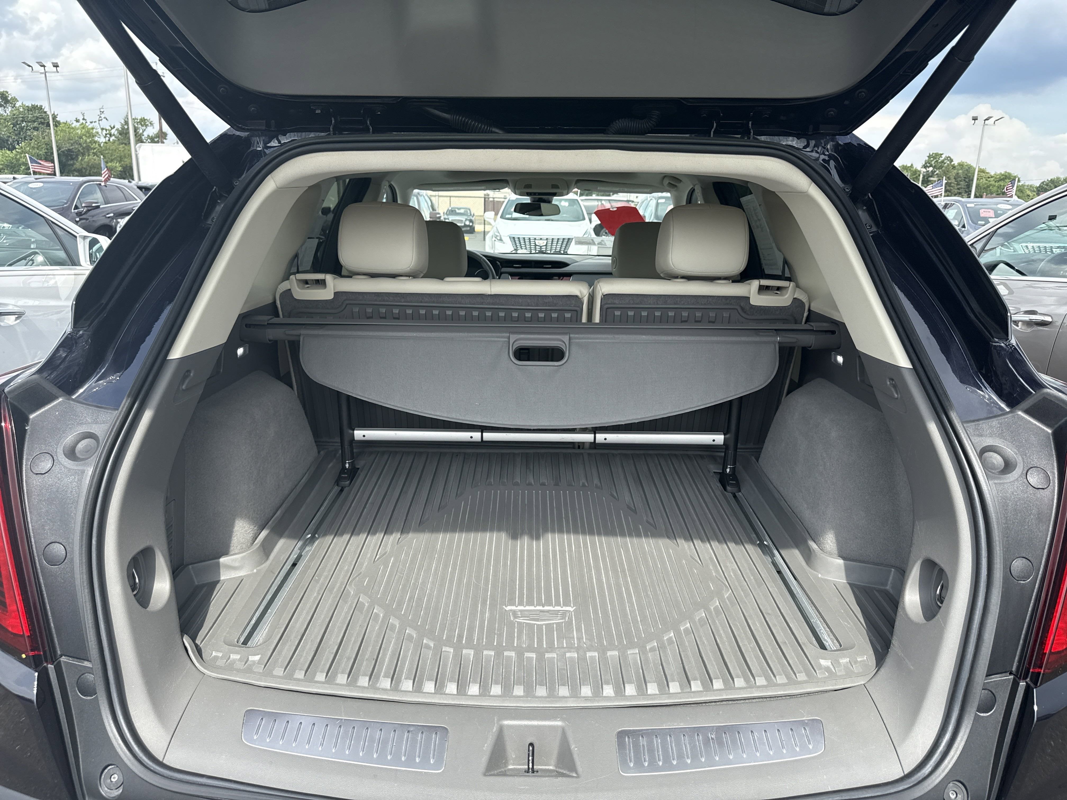 2022 Cadillac XT5 AWD Premium Luxury