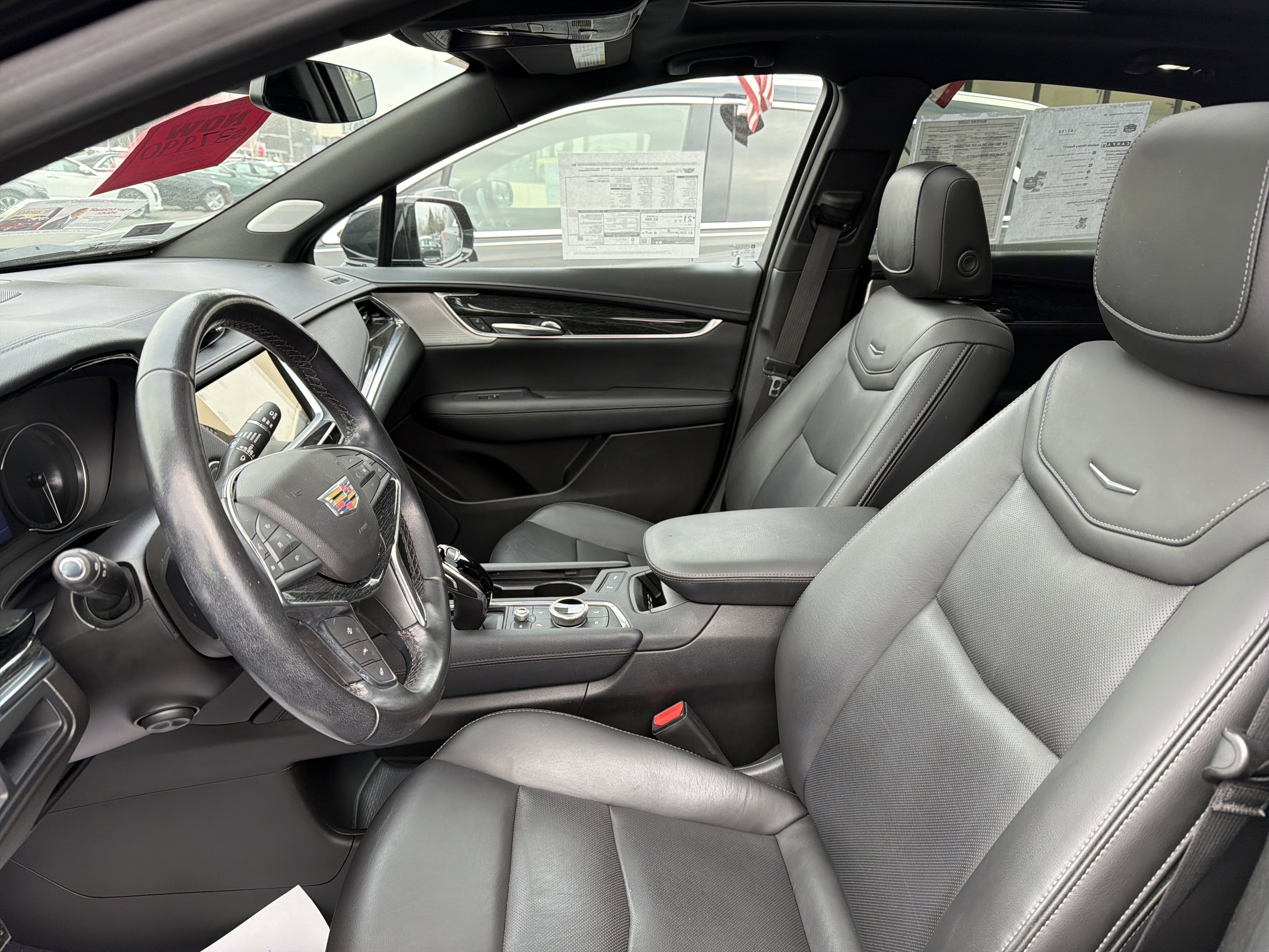 2022 Cadillac XT5 AWD Premium Luxury