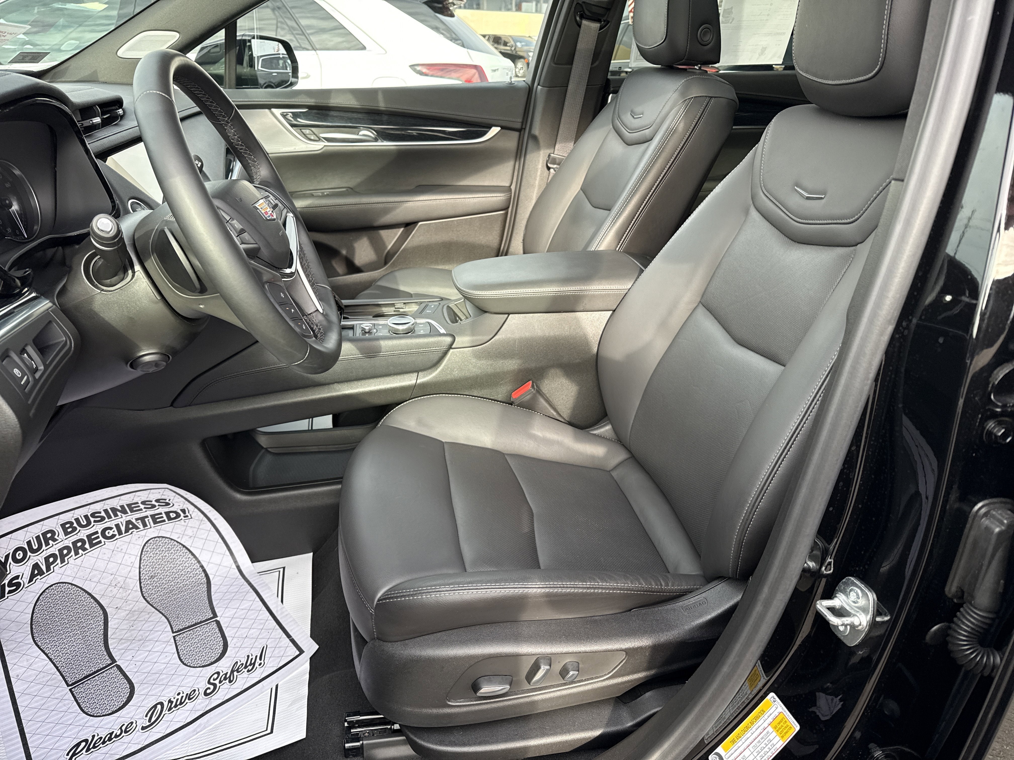 2025 Cadillac XT5 AWD Premium Luxury