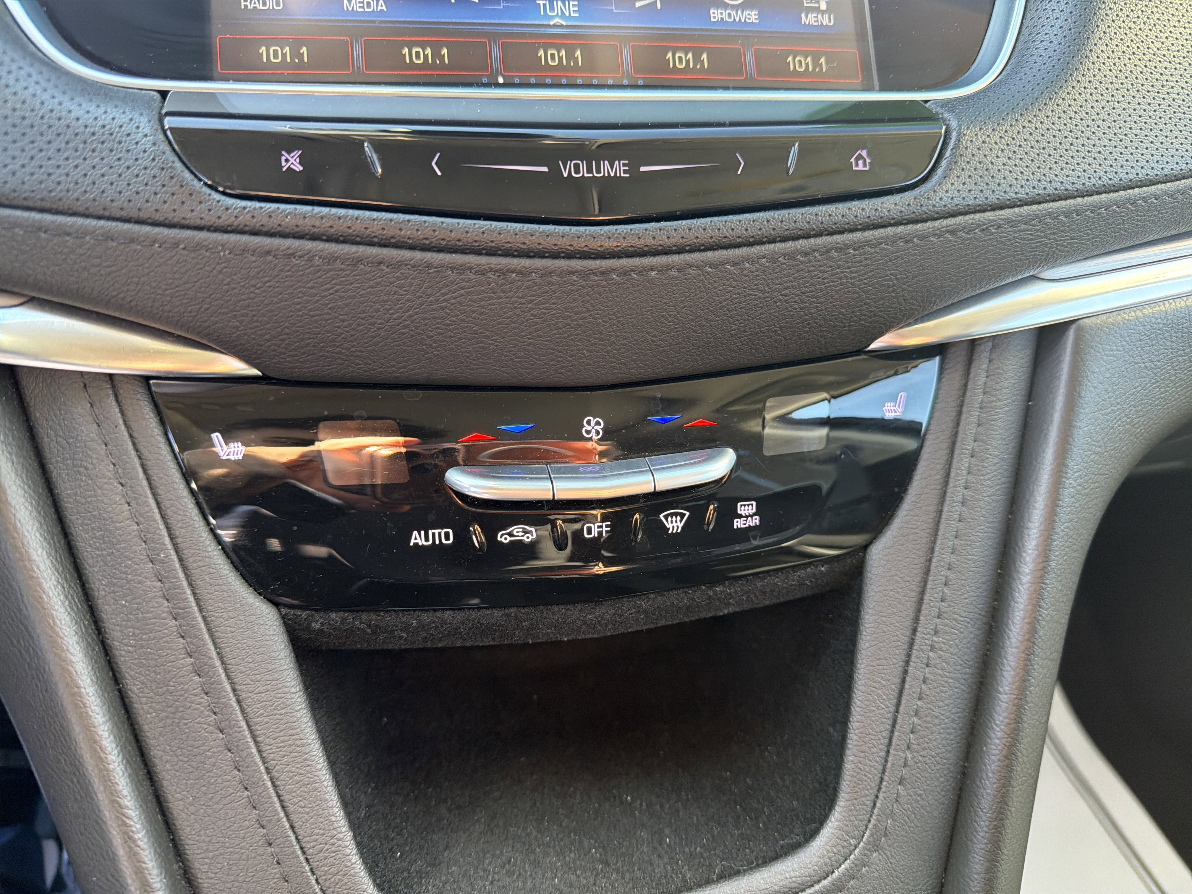 2018 Cadillac XT5 Luxury AWD