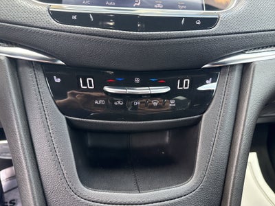 2022 Cadillac XT5 AWD Sport