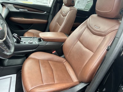 2022 Cadillac XT5 AWD Sport