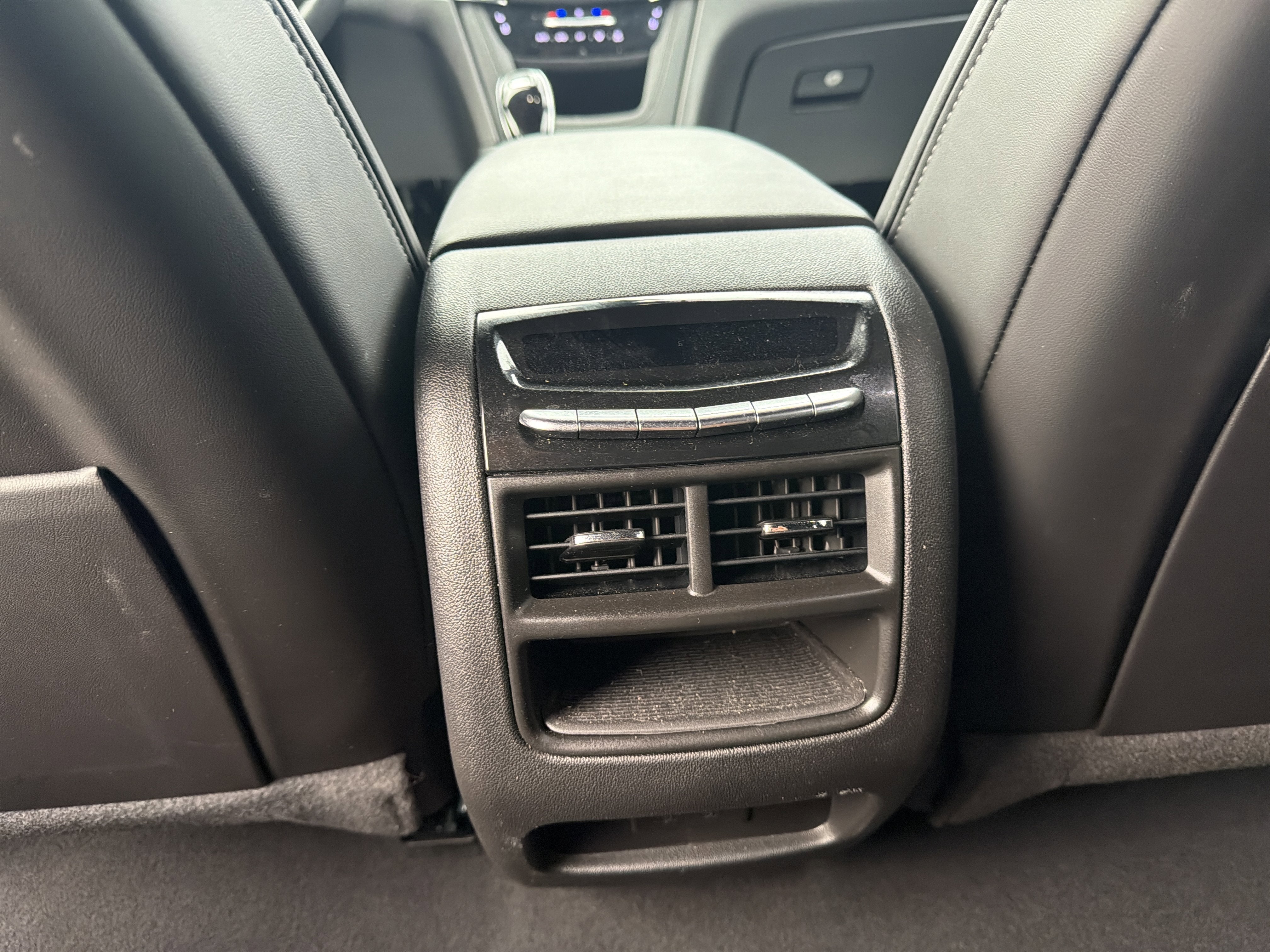 2022 Cadillac XT5 AWD Sport