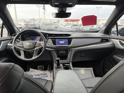 2022 Cadillac XT5 AWD Sport