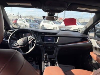 2022 Cadillac XT5 AWD Sport