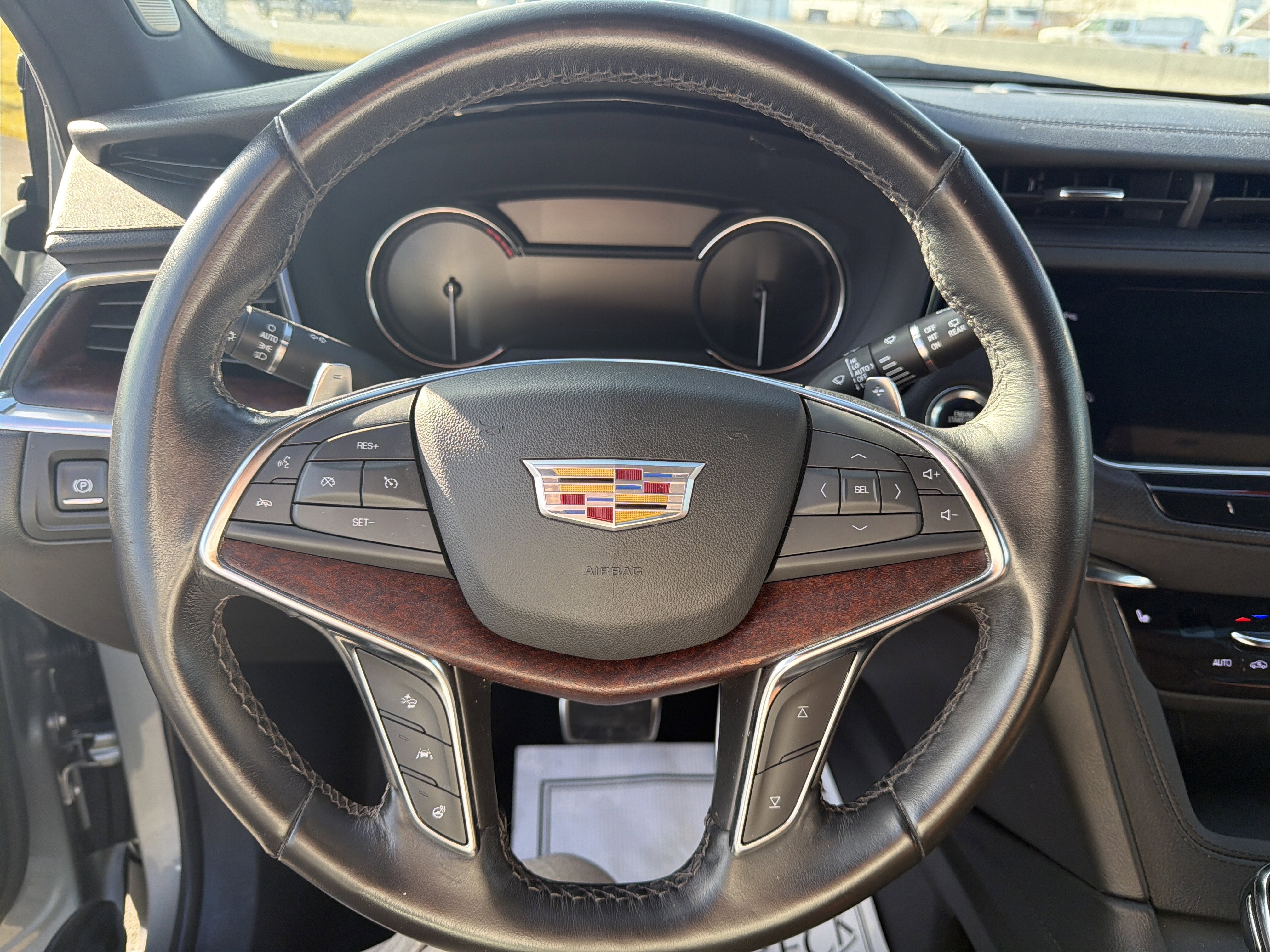 2023 Cadillac XT5 AWD Sport